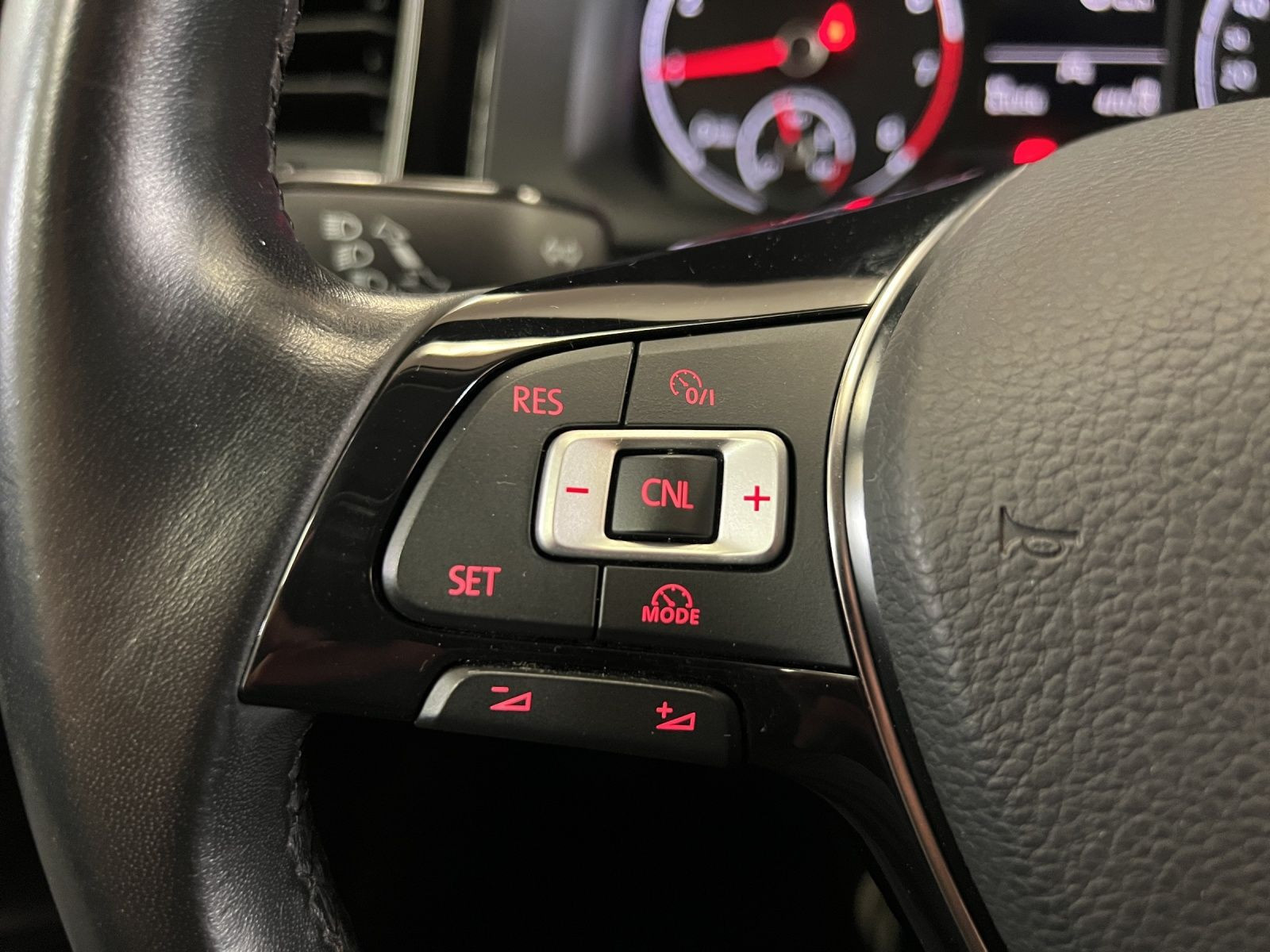 Volkswagen - Polo_26
