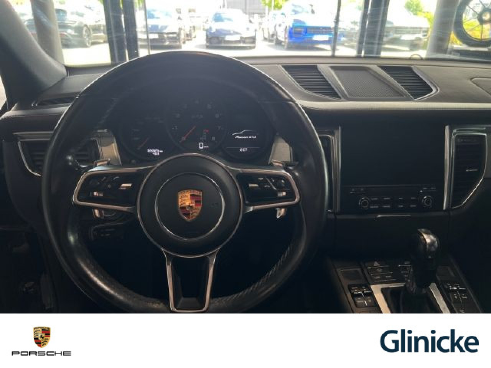 Porsche - Macan_16