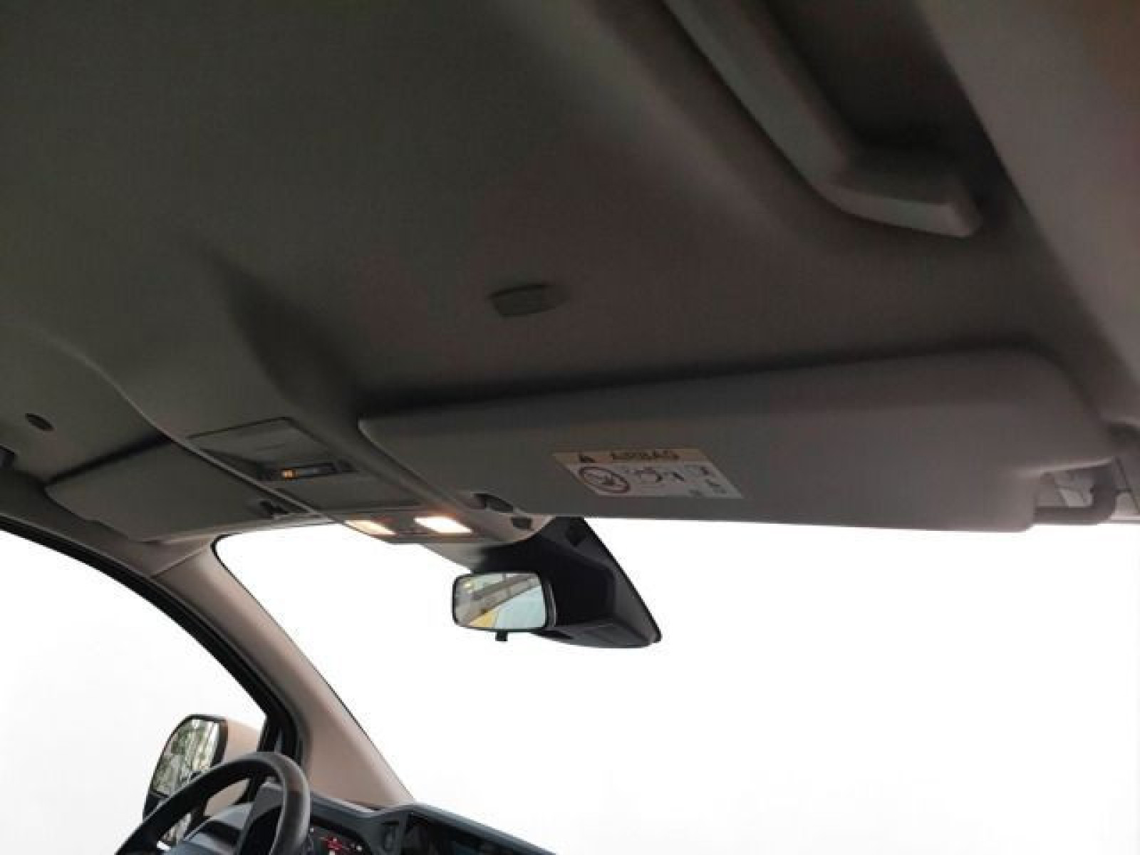 Volkswagen - T7 Transporter_11