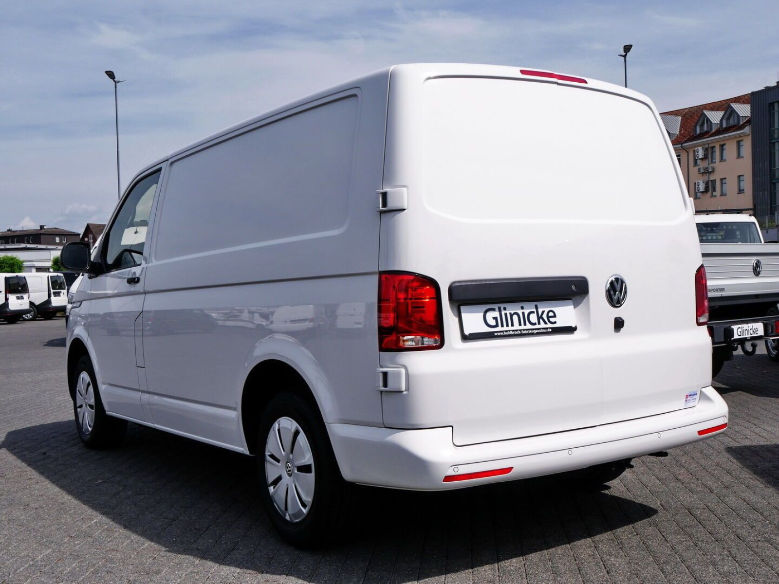 Volkswagen - T6.1 Transporter_2