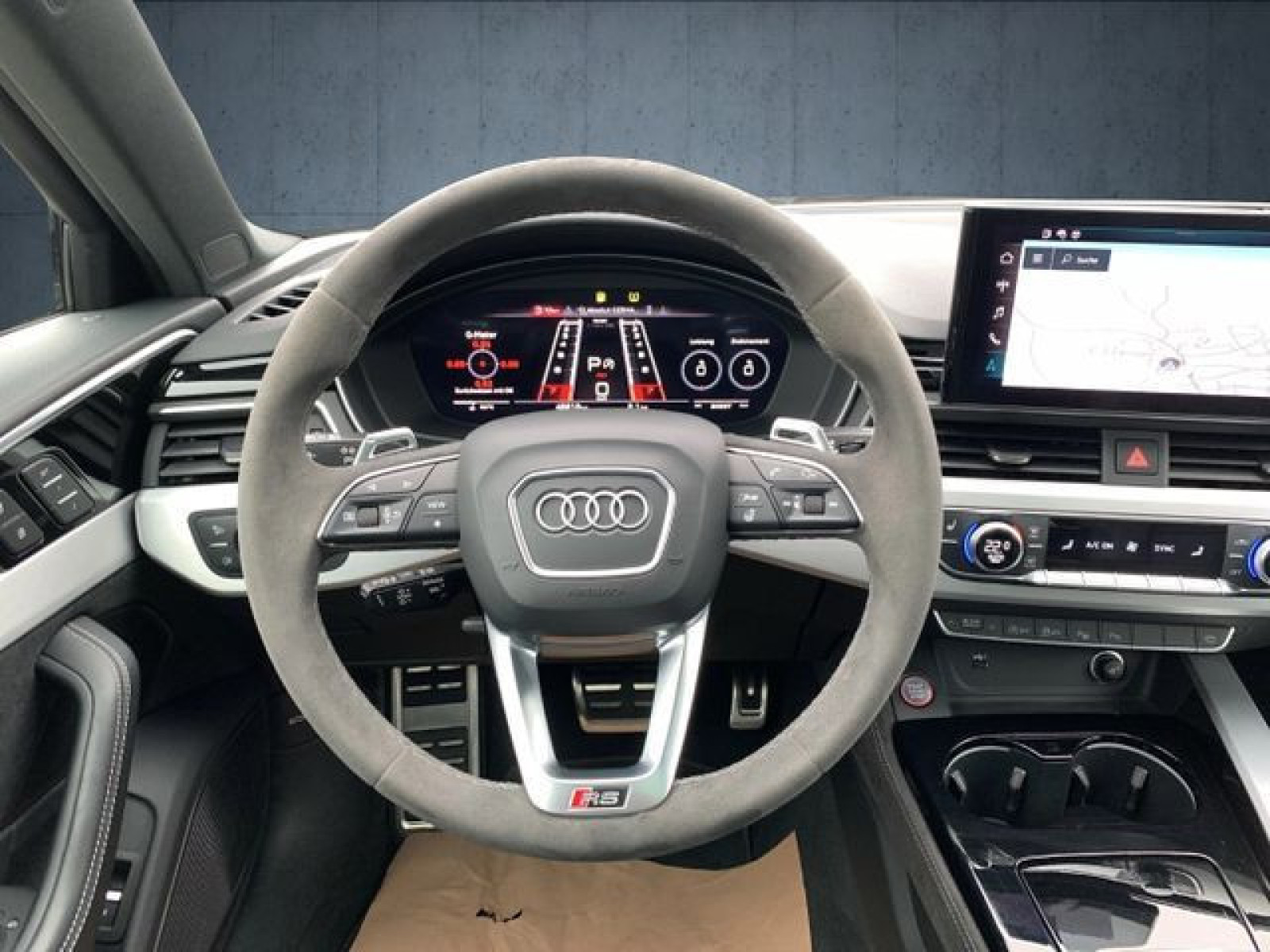 Audi - RS 4 Avant_24