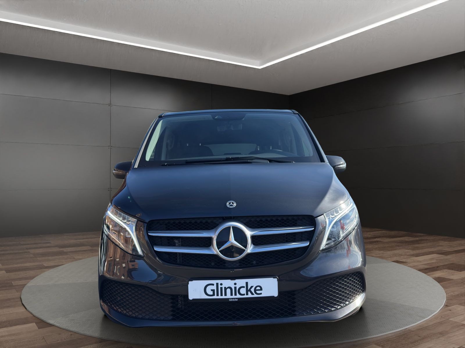 Mercedes-Benz - V 300_5