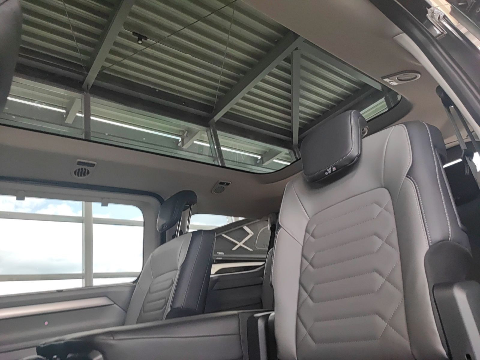 Volkswagen - T7 Caravelle_16