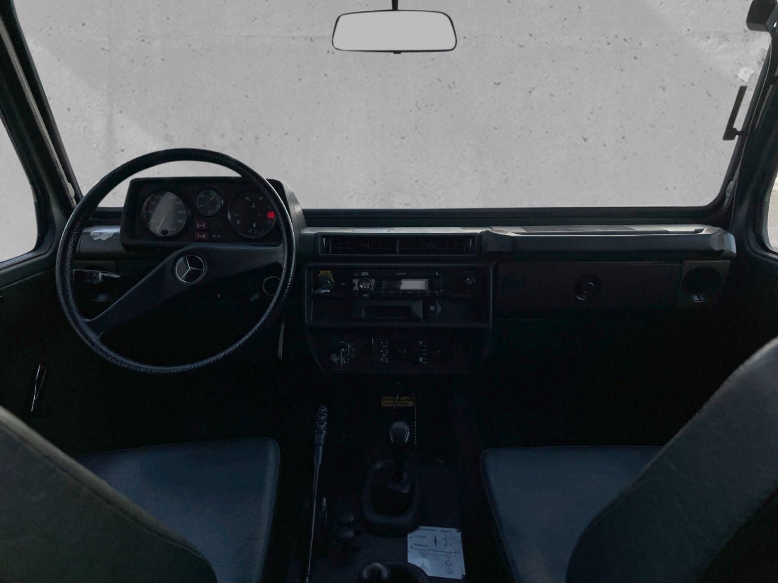Mercedes-Benz - 240_6