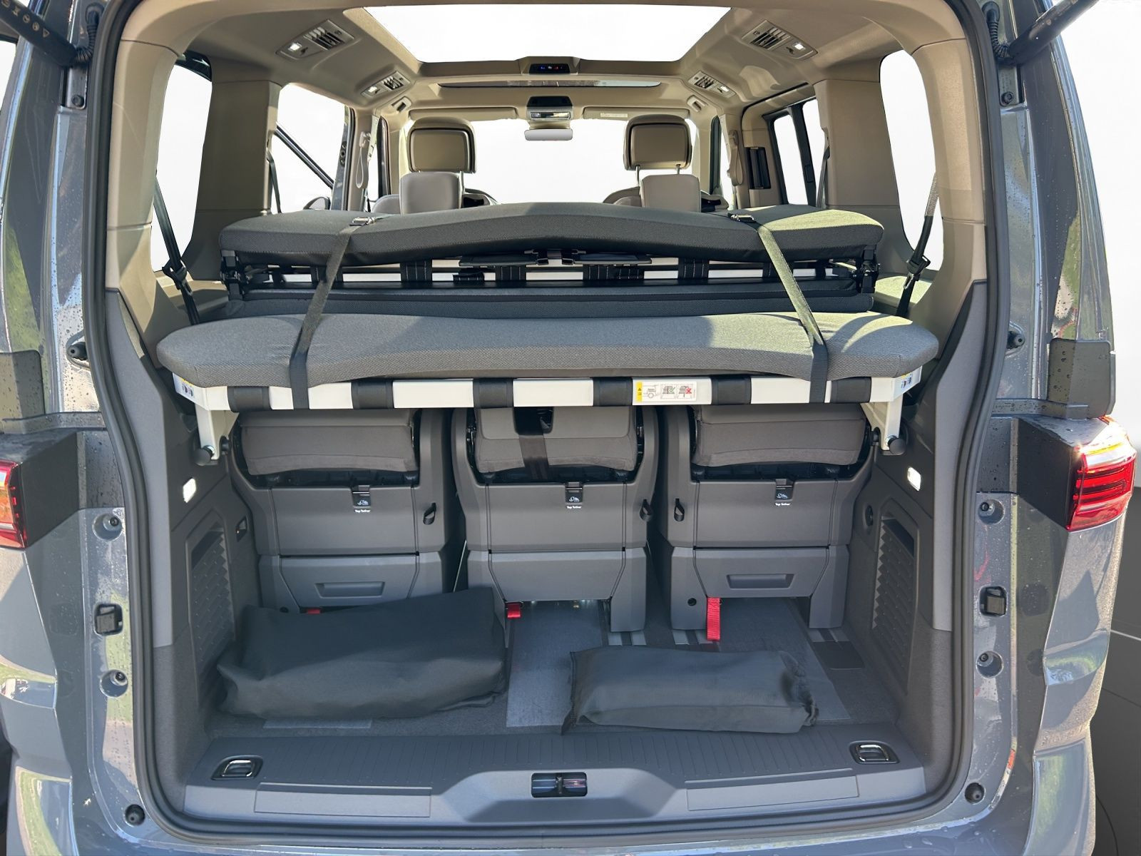 Volkswagen - Multivan_10