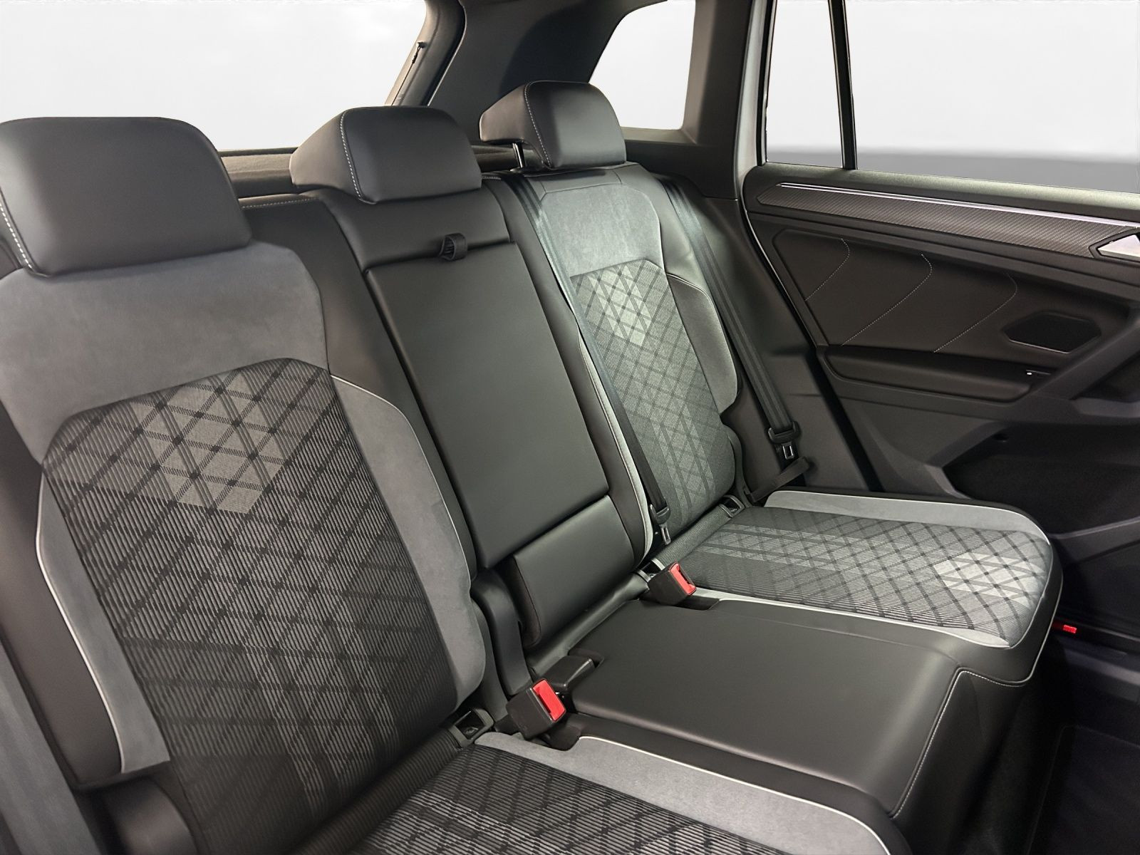 Volkswagen - Tiguan_17