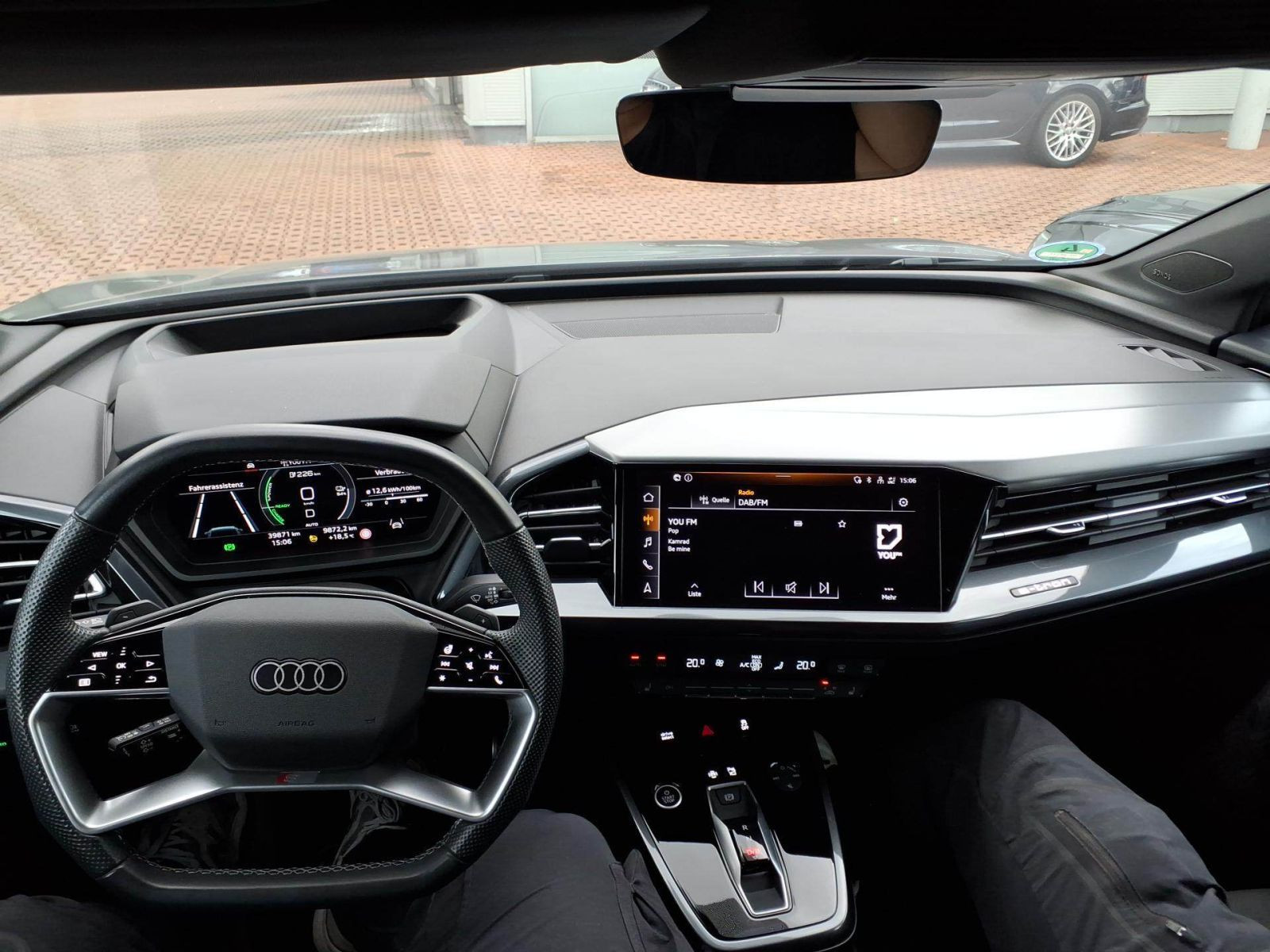 Audi - Q4 Sportback e-tron_6