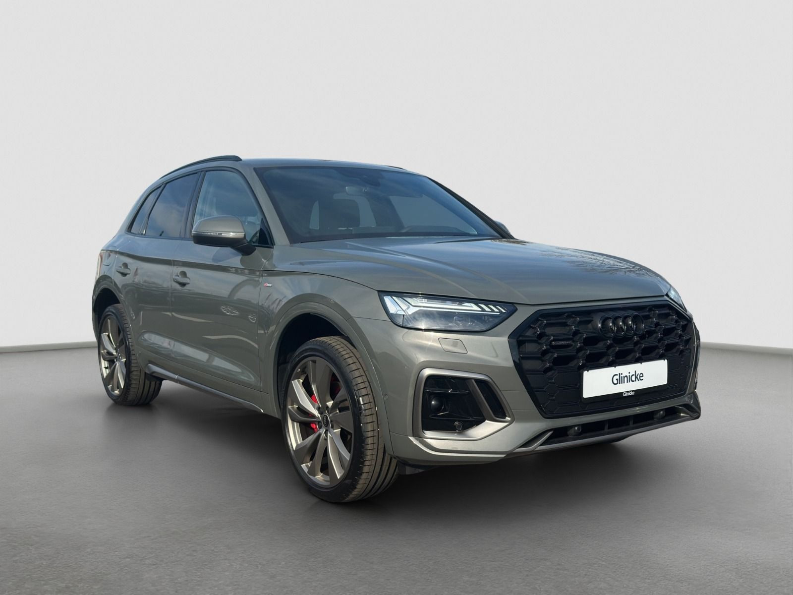 Audi - Q5_7