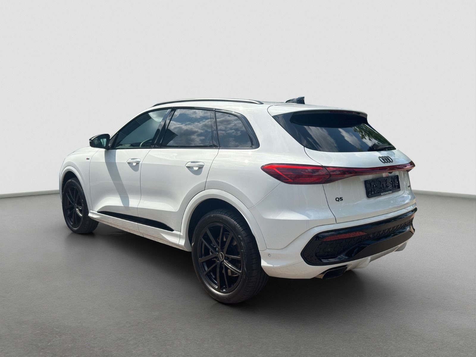 Audi - Q5_6