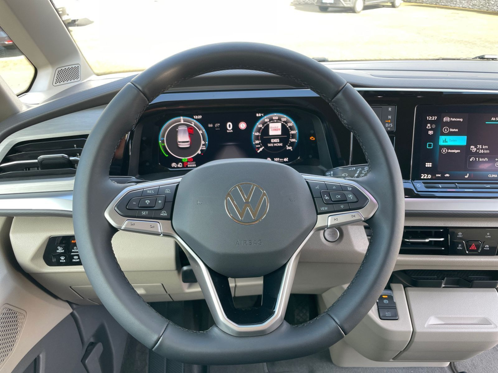 Volkswagen - Multivan_12