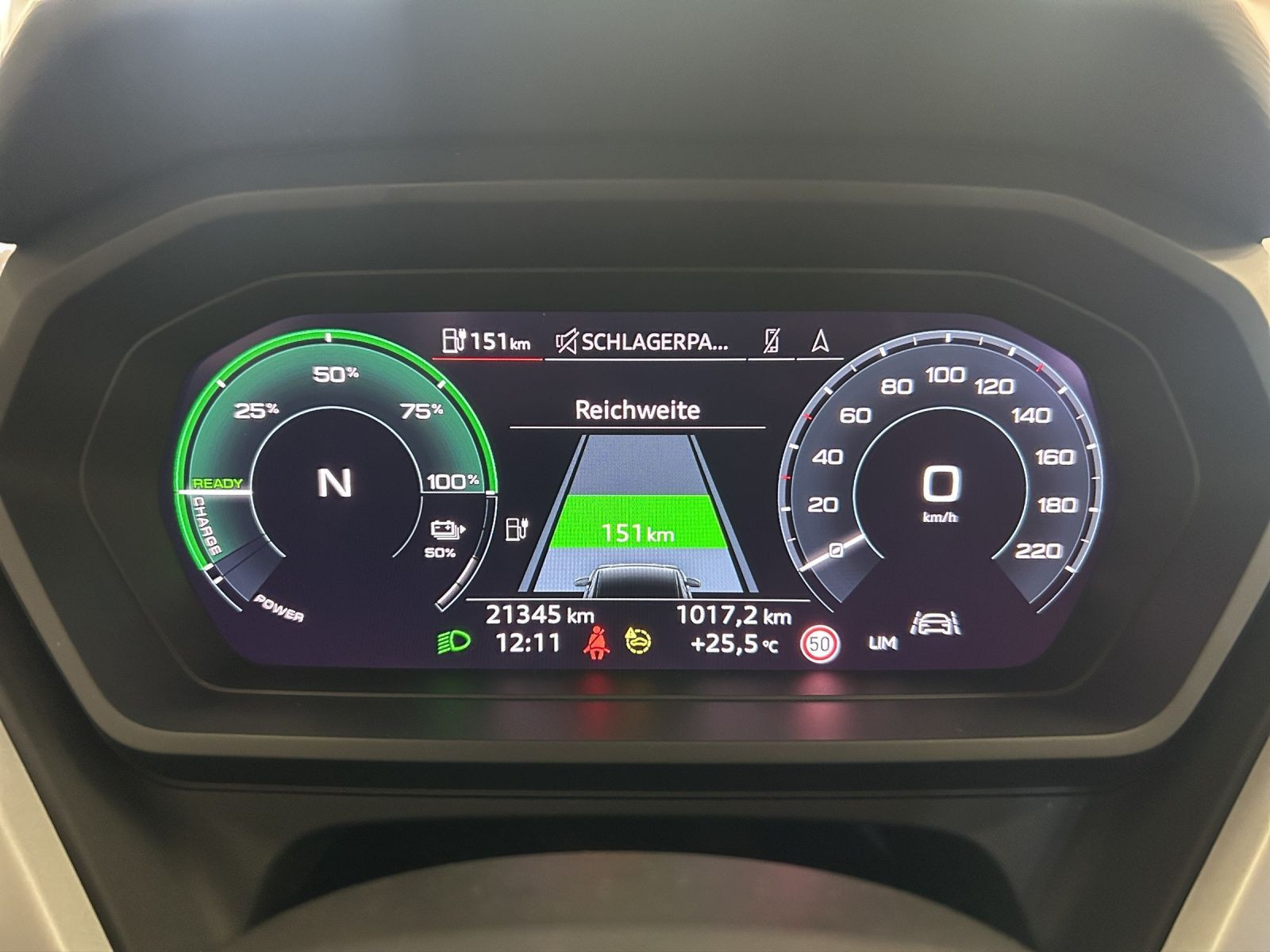 Audi - Q4 e-tron_9