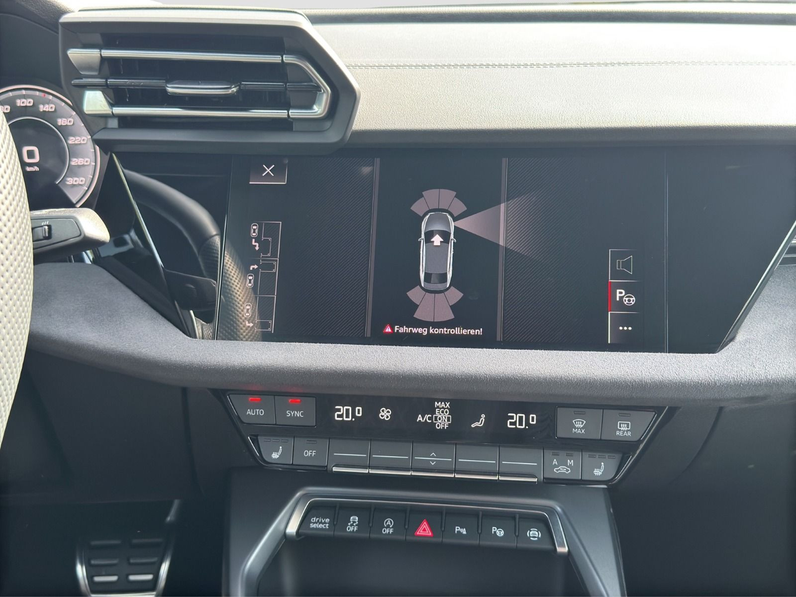 Audi - S3 Limousine_13