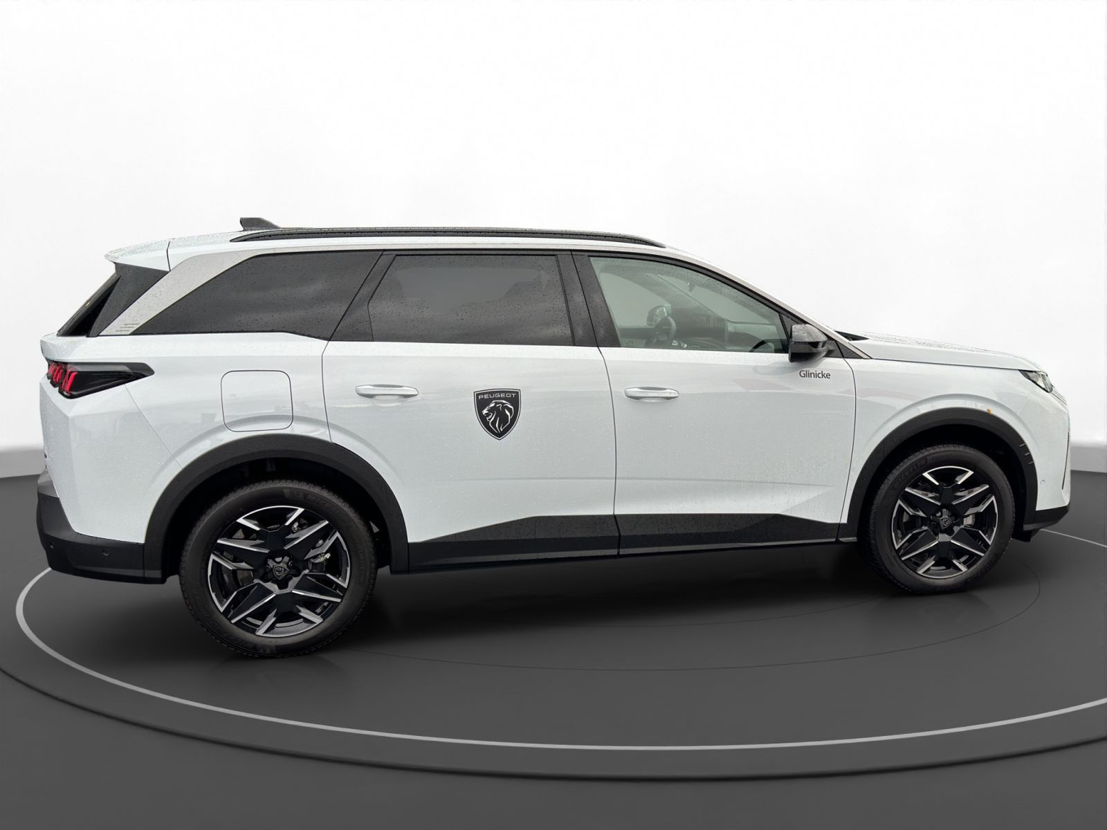 Peugeot - 5008_6