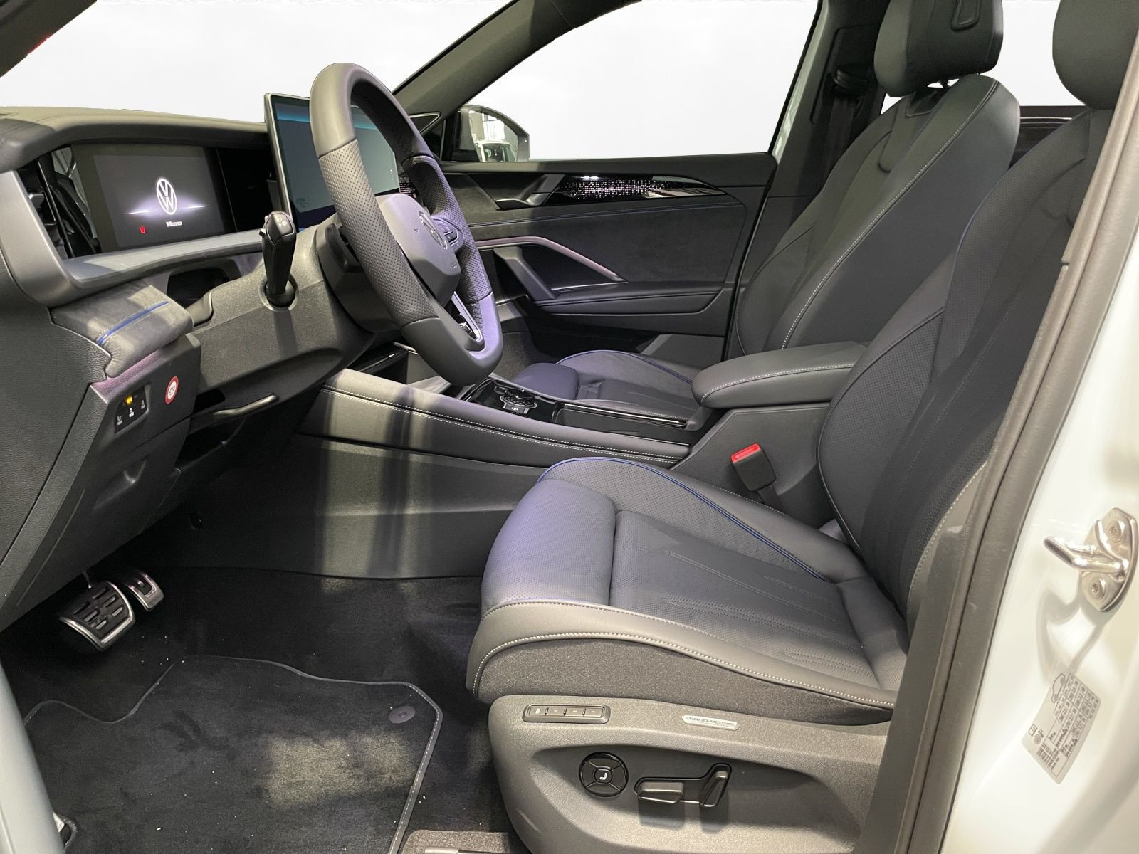 Volkswagen - Tayron_6