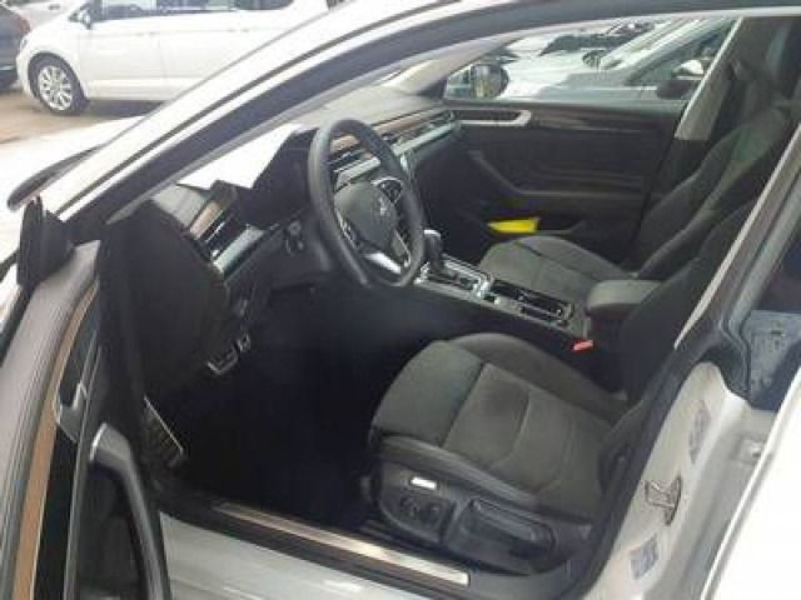 Volkswagen - Arteon Shooting Brake_3 Volkswagen - Arteon Shooting Brake_3