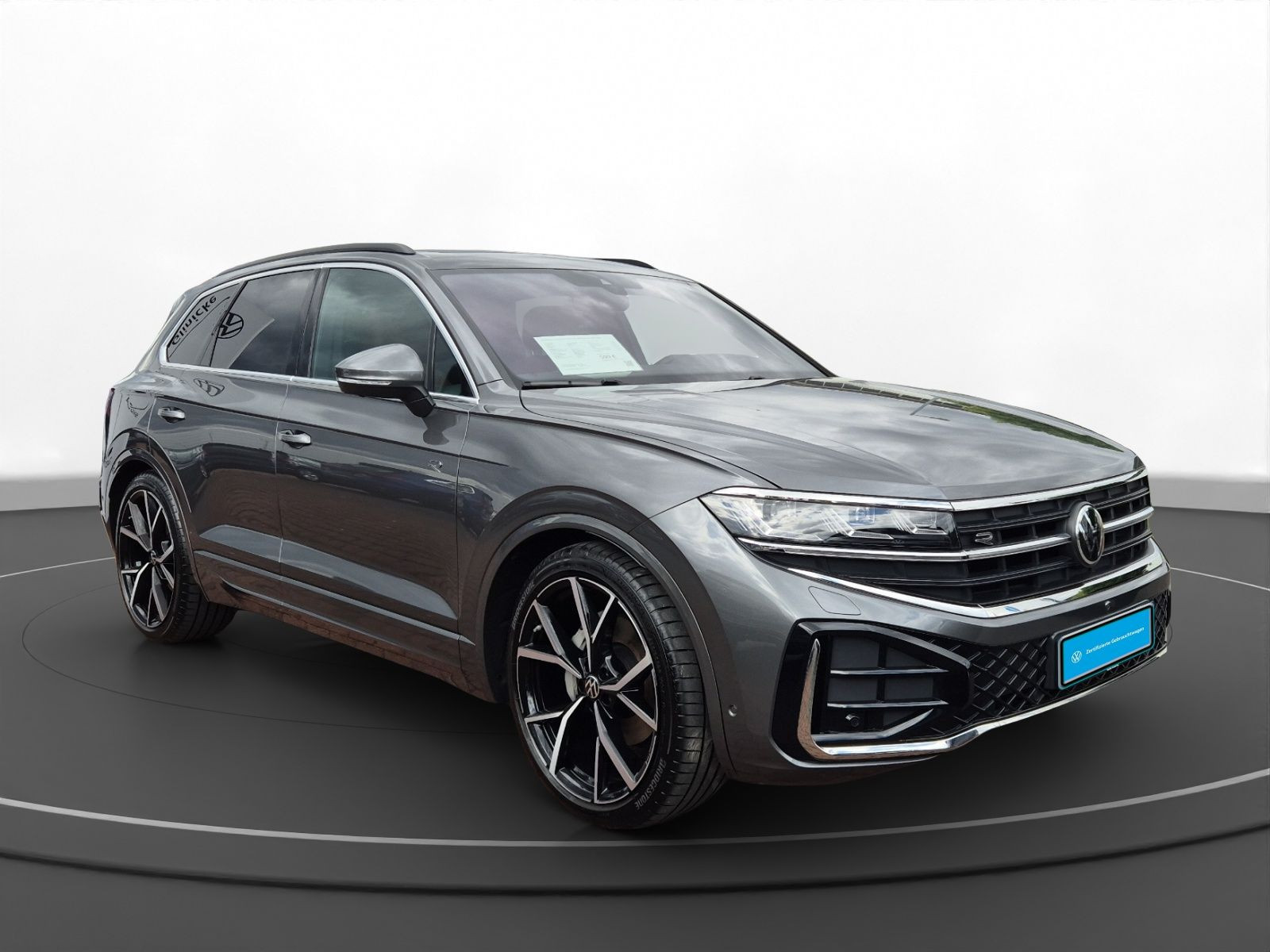 Volkswagen - Touareg_15