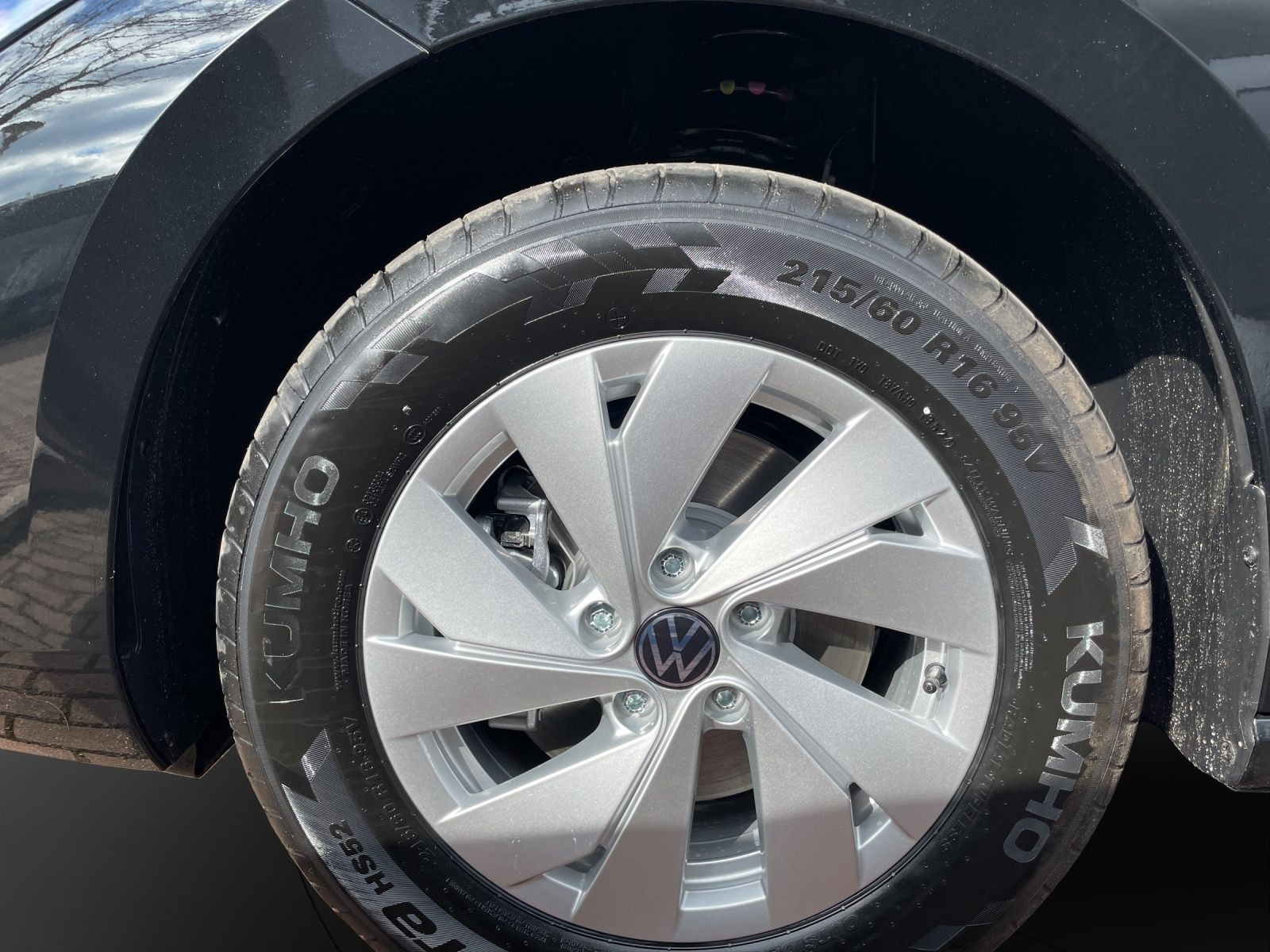 Volkswagen - Passat_5