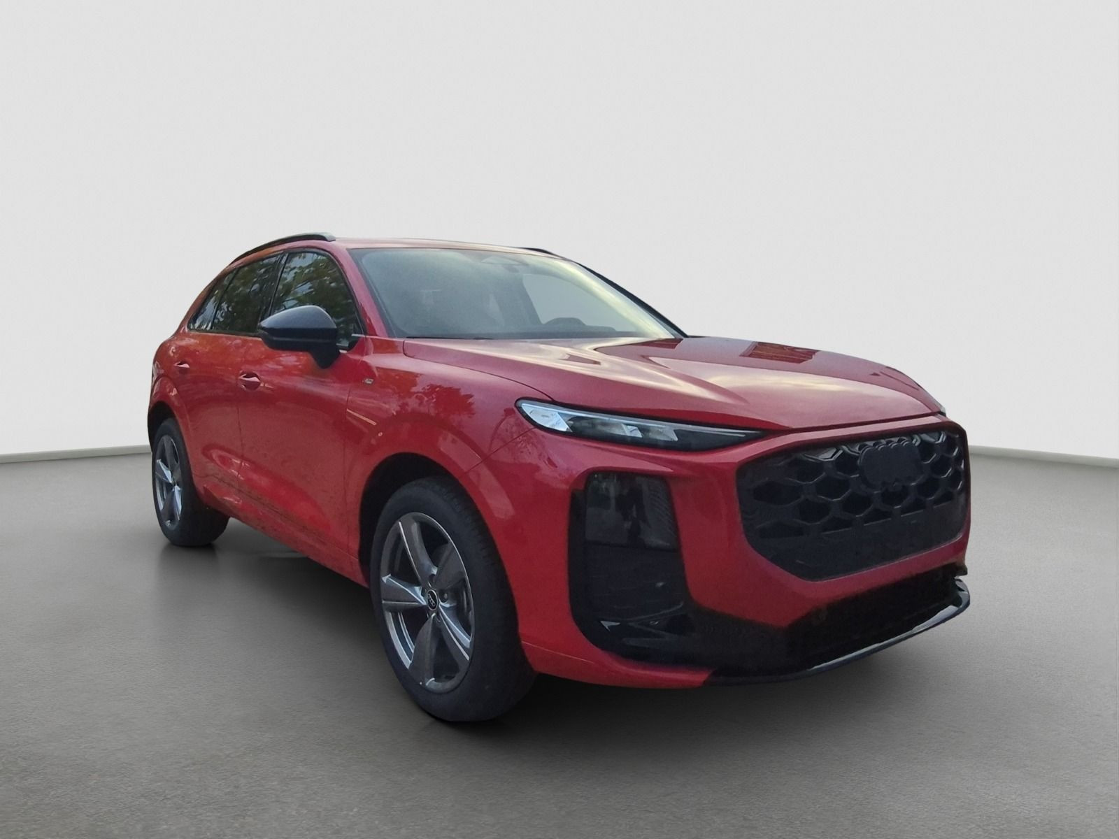Audi - Q3_10