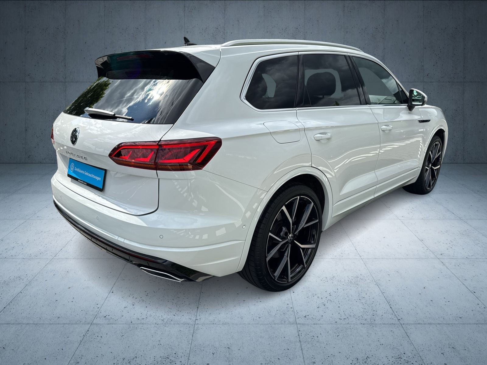 Volkswagen - Touareg_32