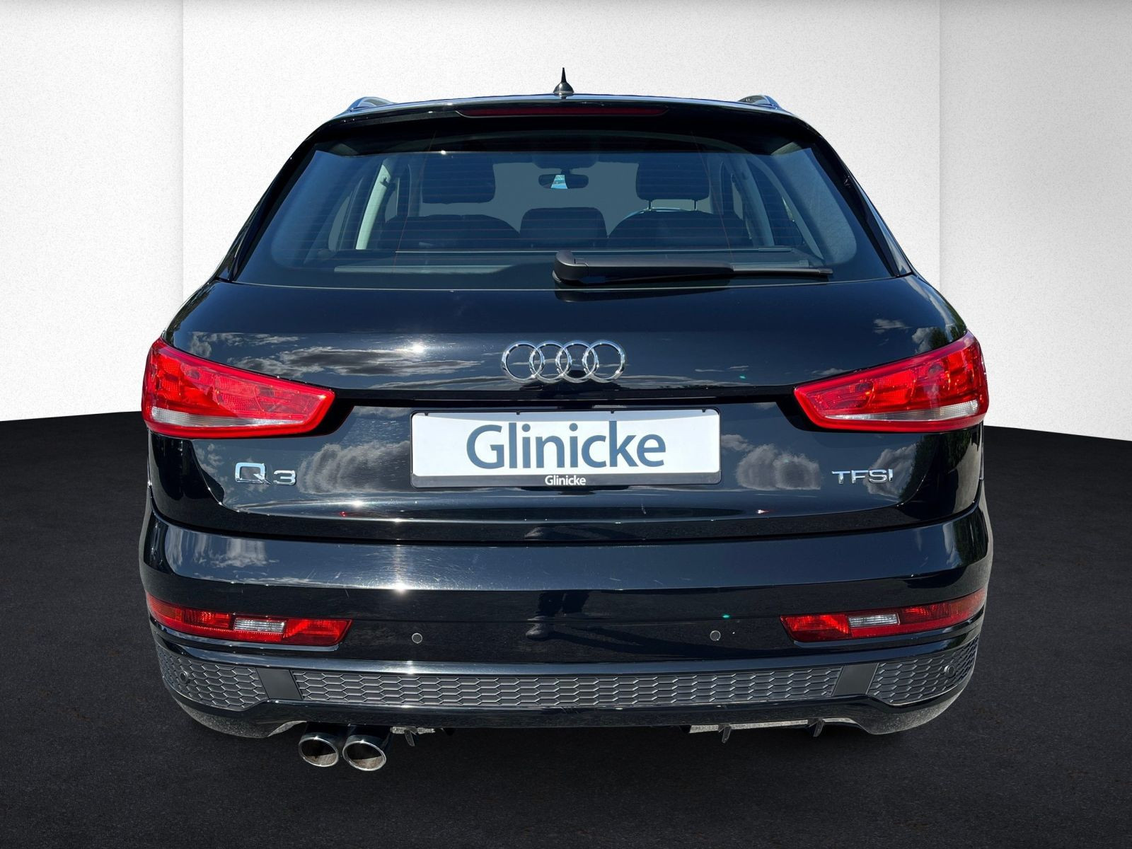 Audi - Q3_6