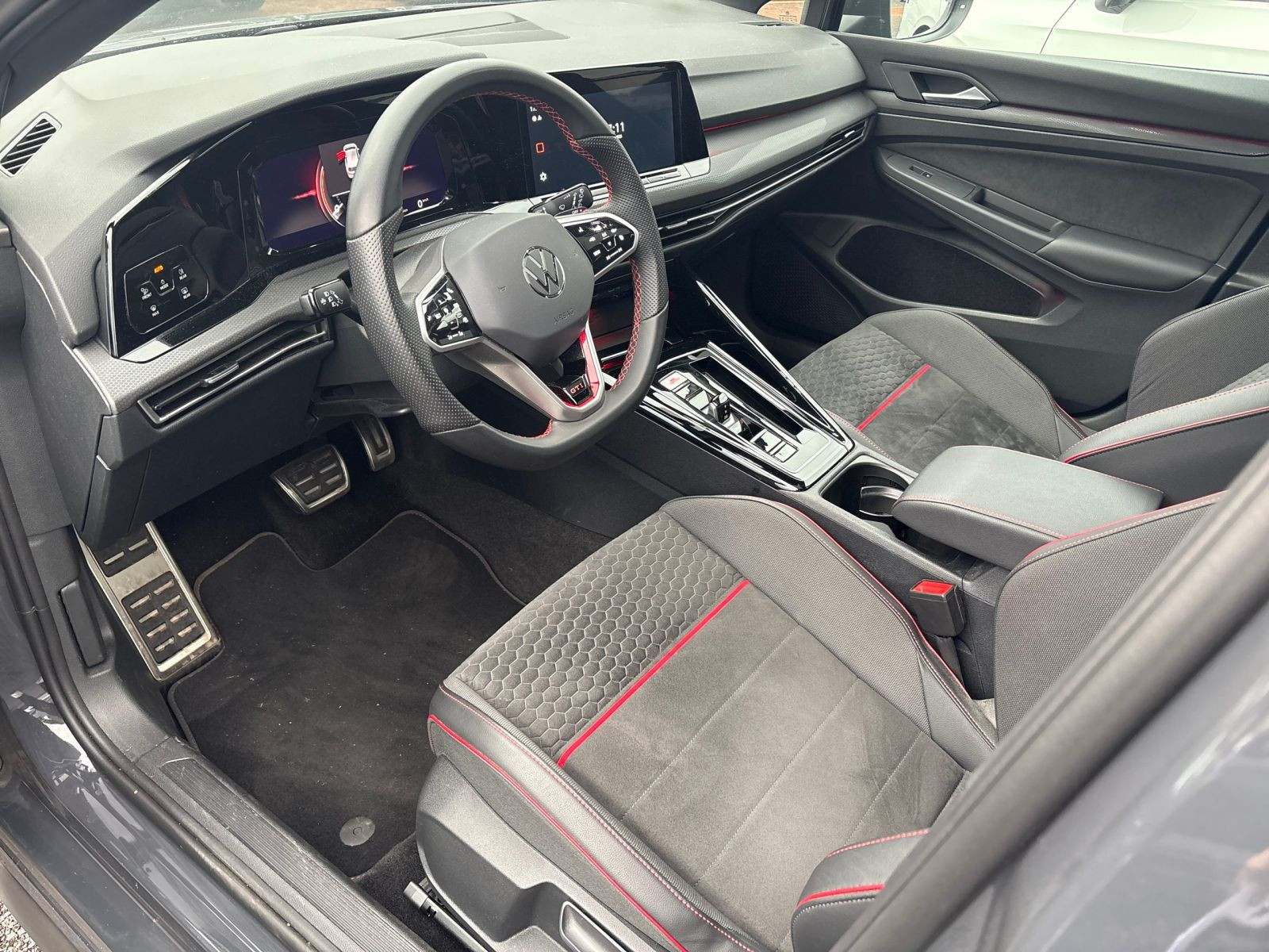 Volkswagen - Golf GTI_5