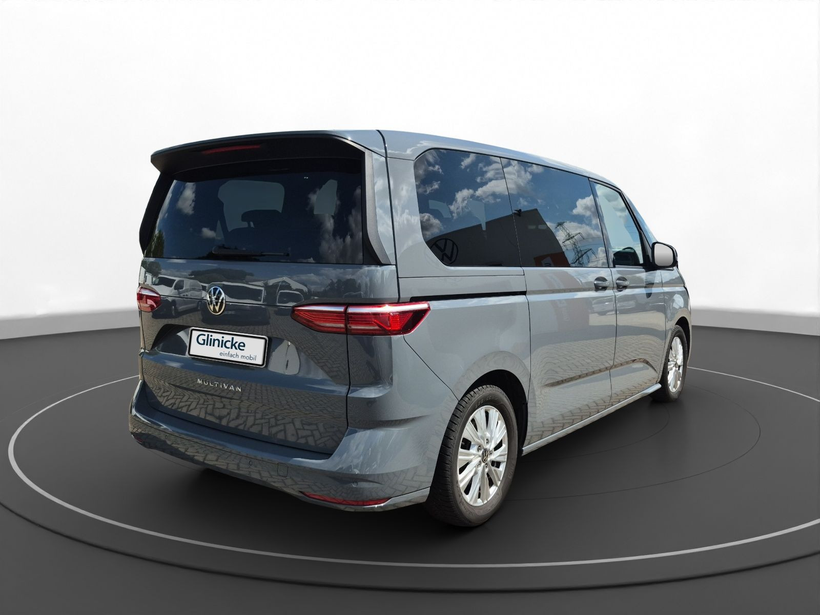 Volkswagen - Multivan_9