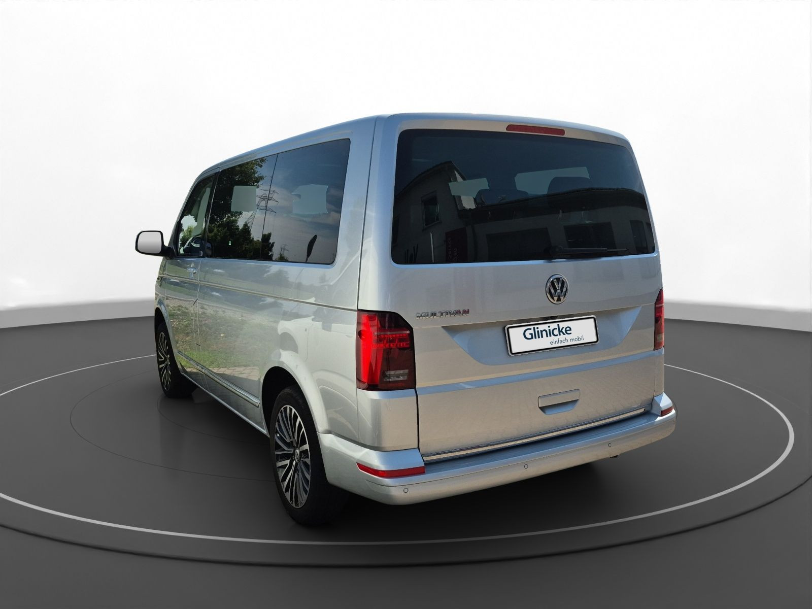 Volkswagen - Multivan_6