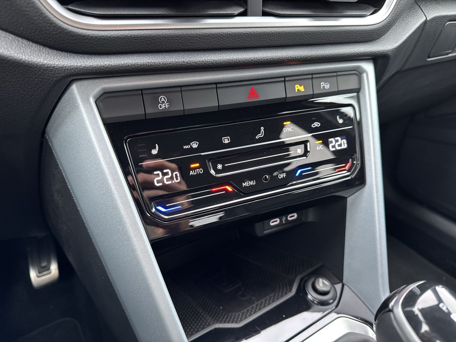 Volkswagen - T-Roc_30