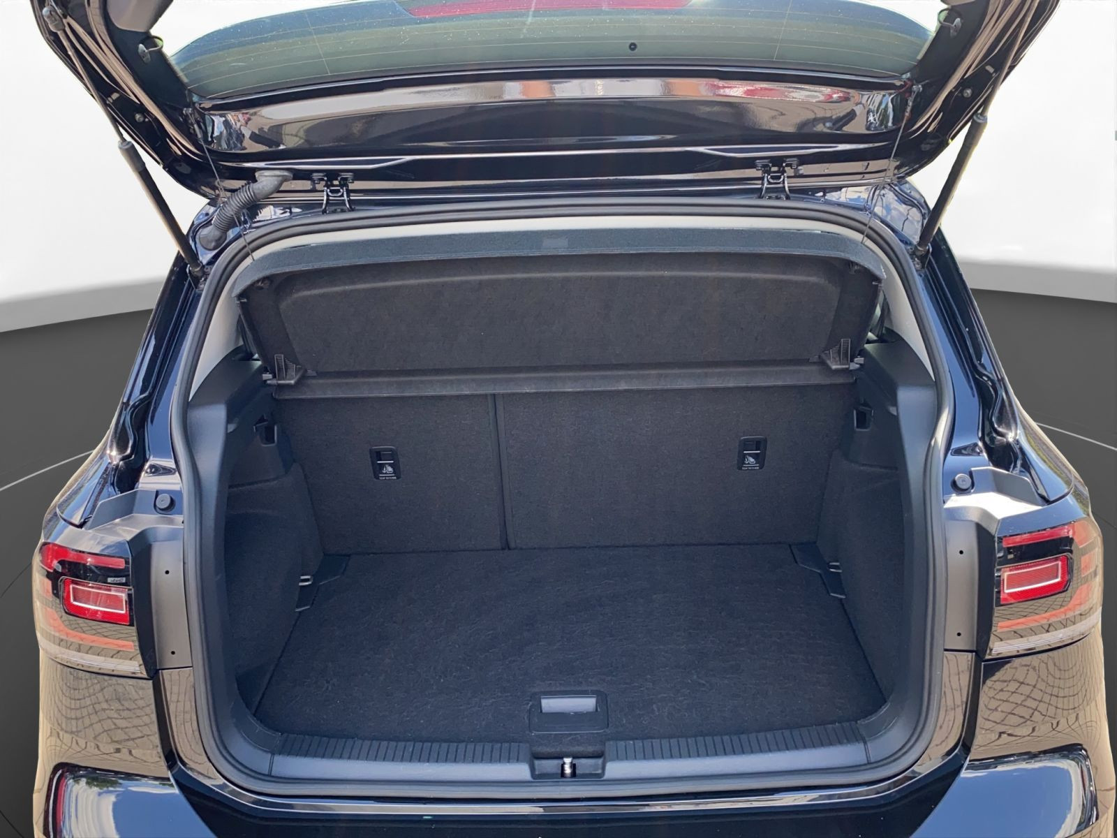 Volkswagen - T-Cross_22