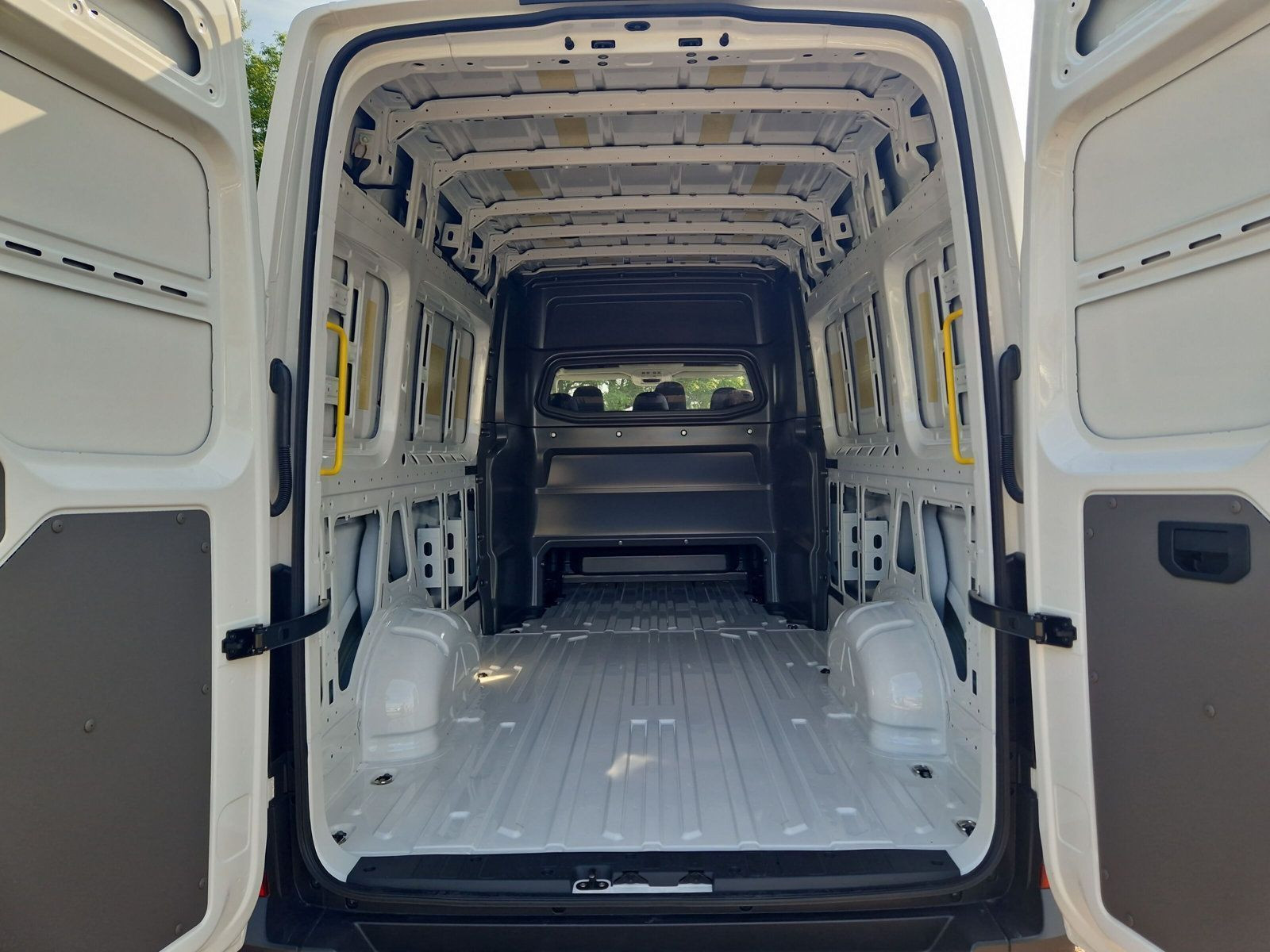 Volkswagen - Crafter_7