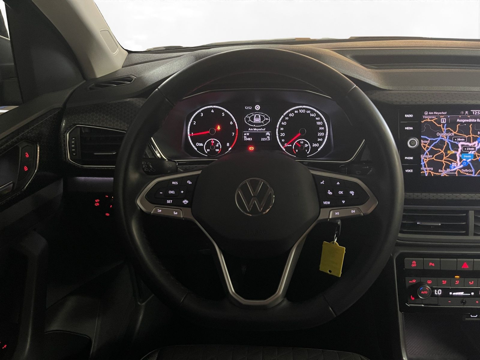 Volkswagen - T-Cross_21