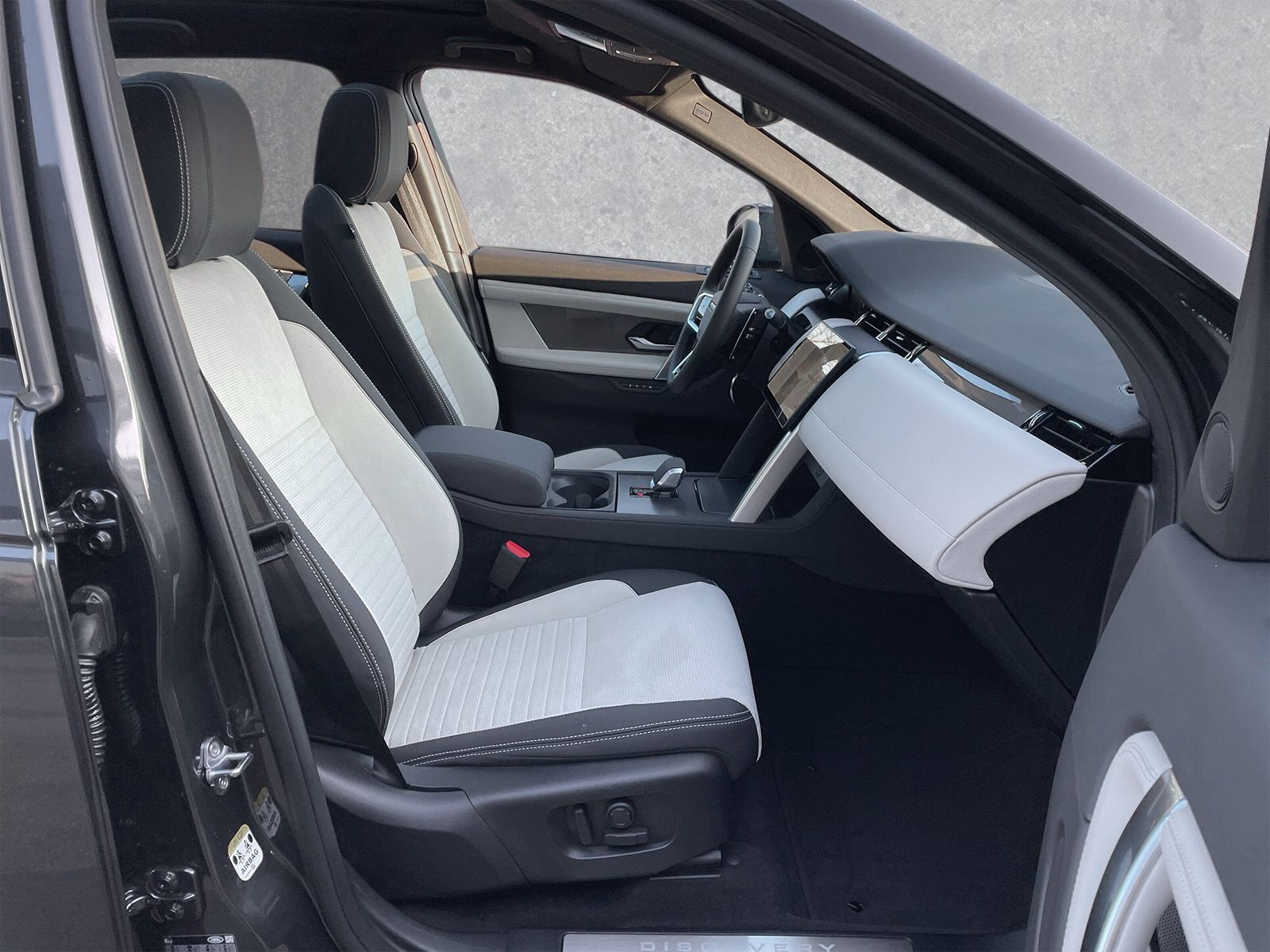 Land Rover - Discovery Sport_3