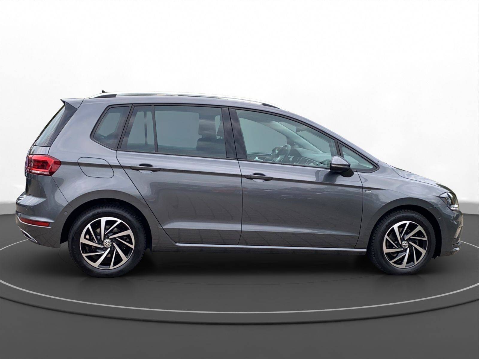 Volkswagen - Golf Sportsvan_9