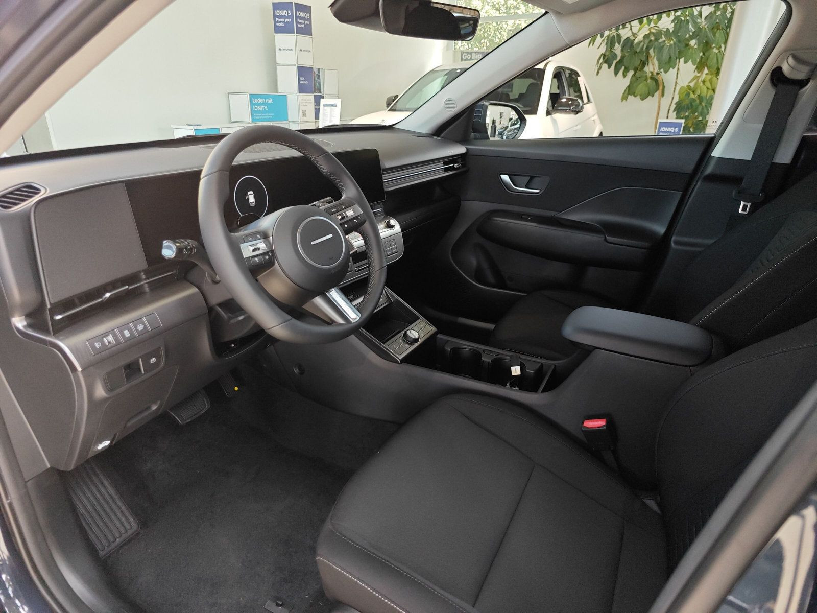 Hyundai - Kona_5