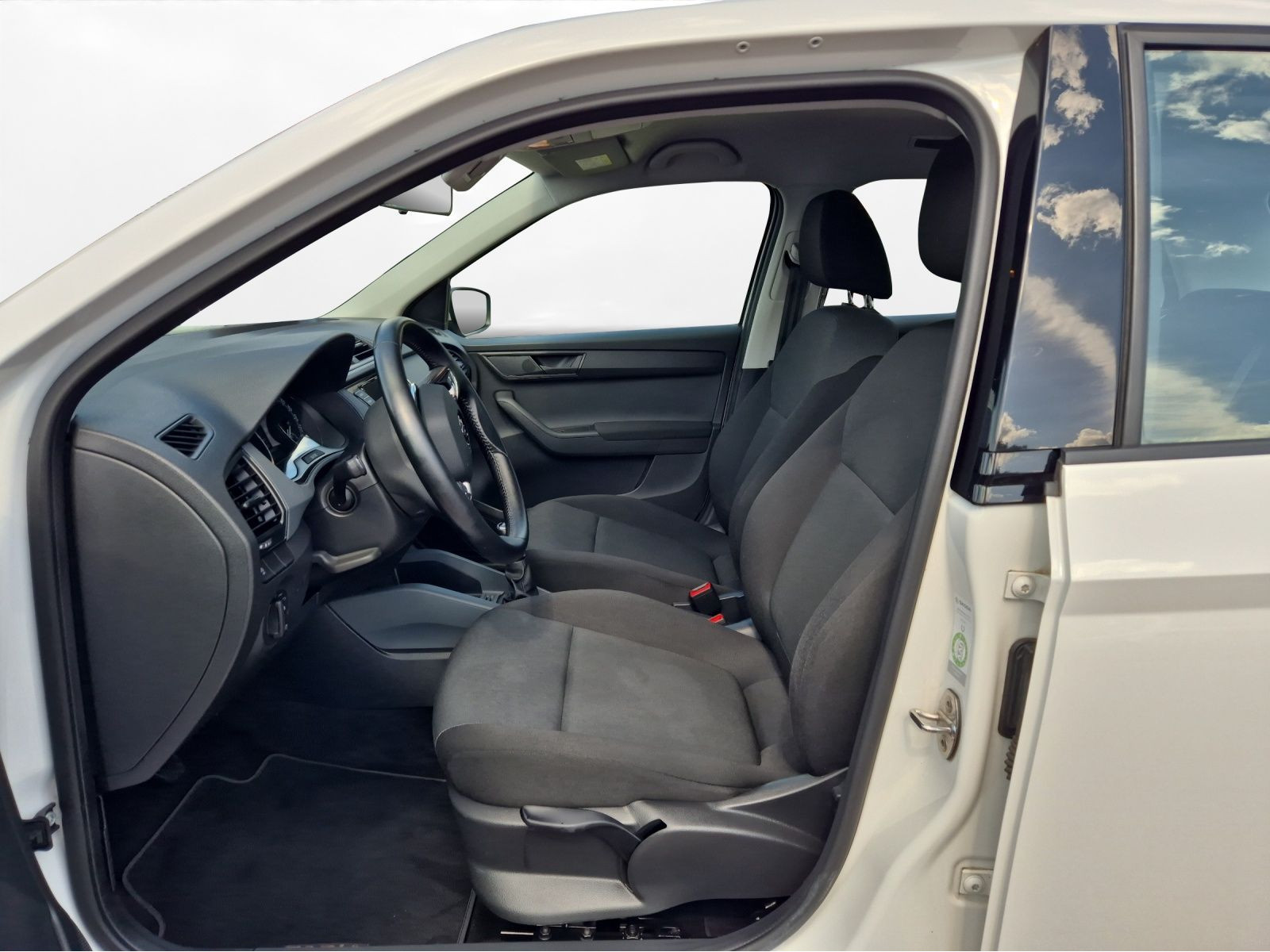 Škoda - Fabia_4