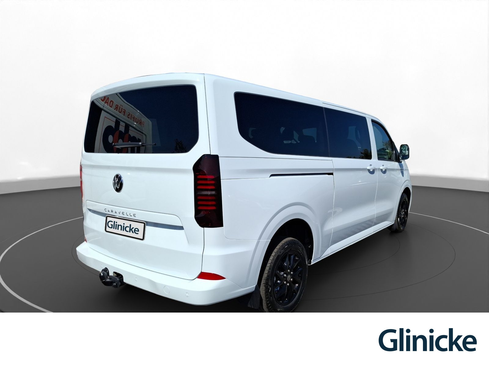 Volkswagen - Caravelle_9