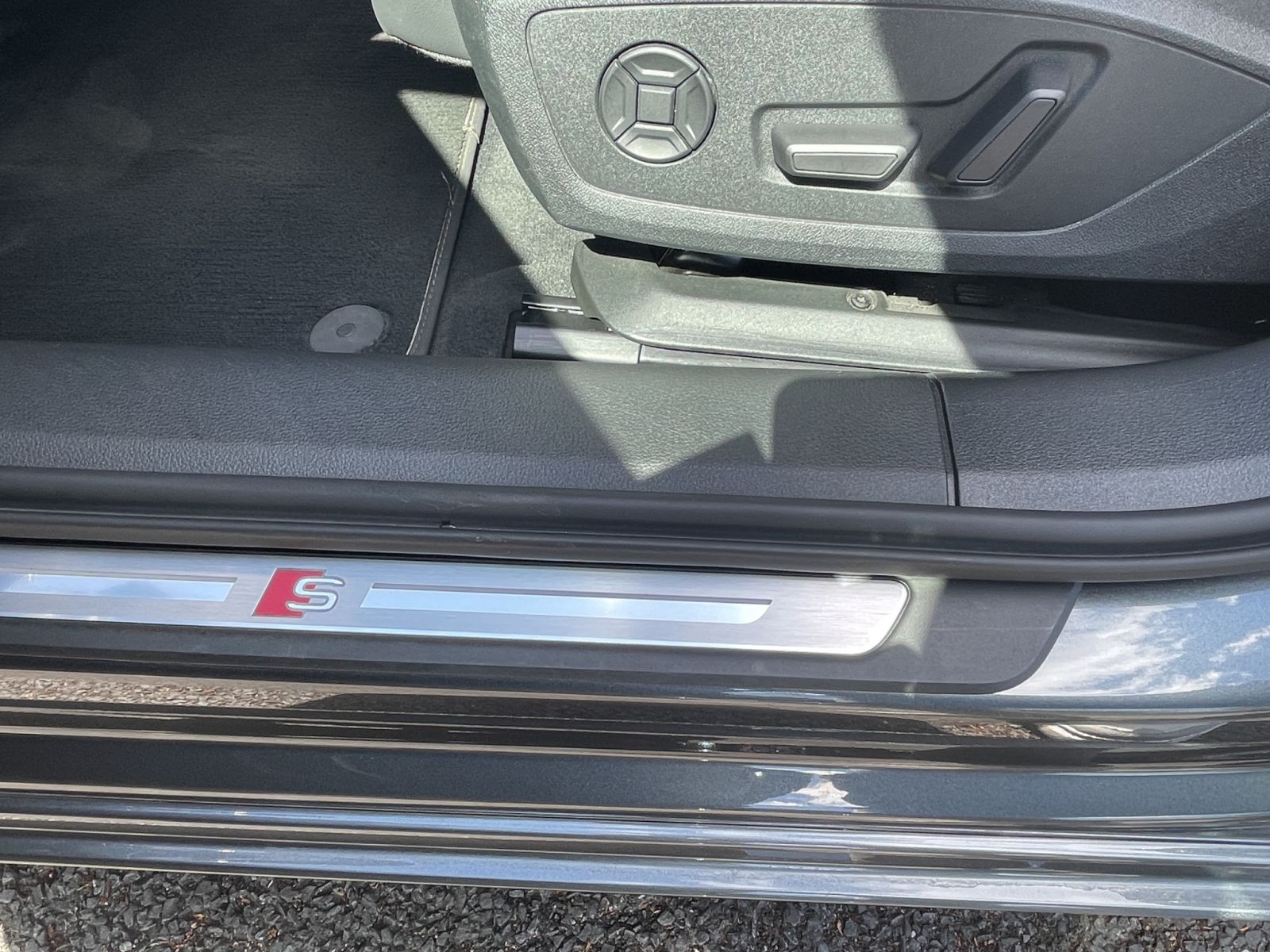 Audi - A6_26