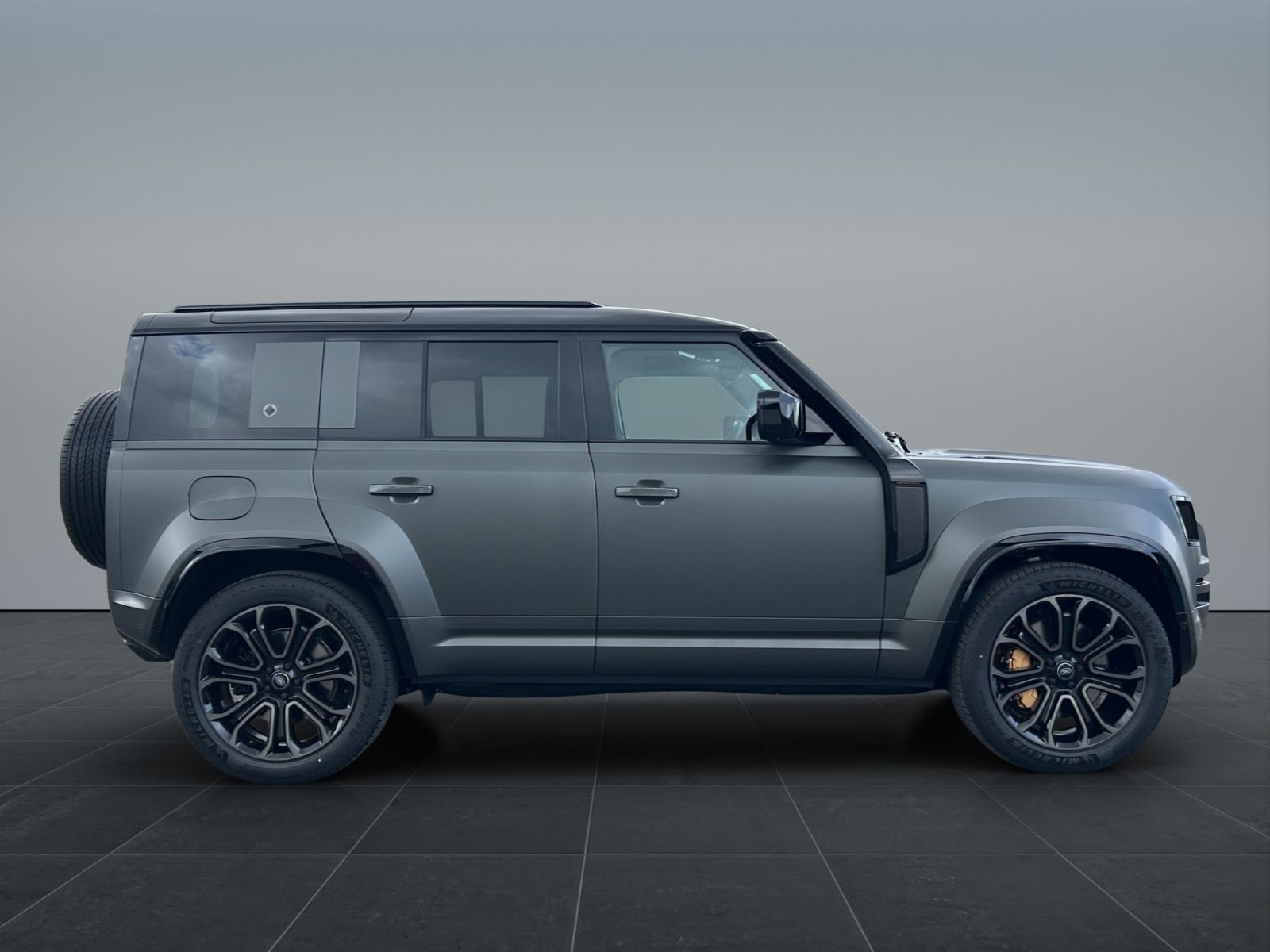 Land Rover - Defender_6