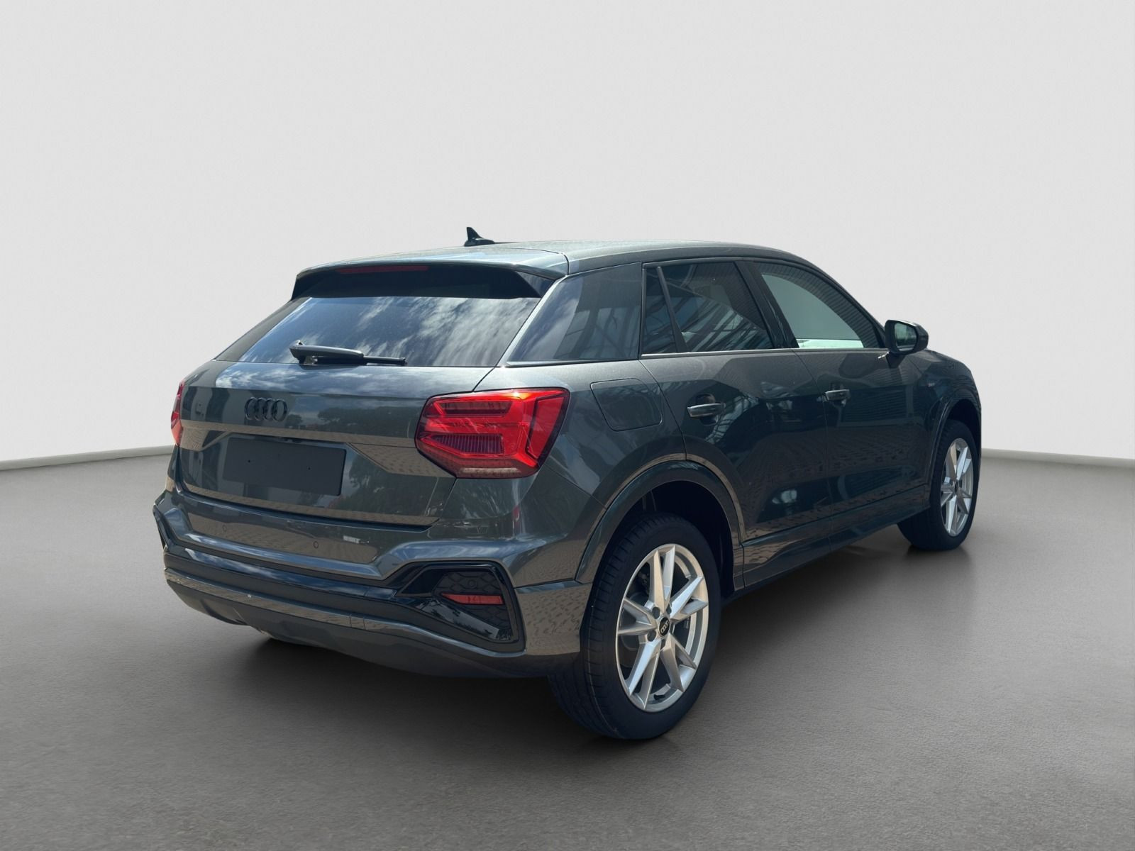 Audi - Q2_8