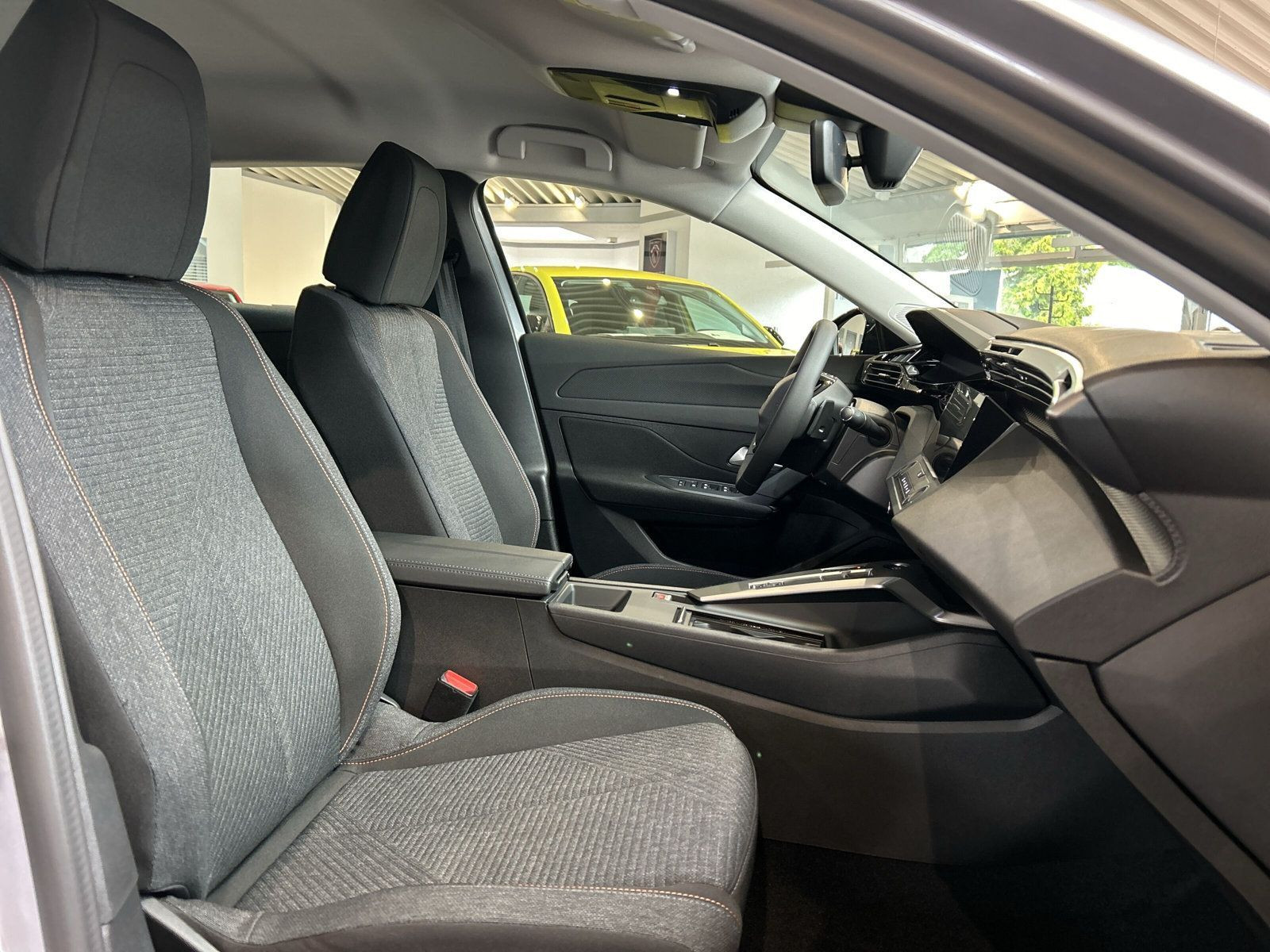 Peugeot - 308_8