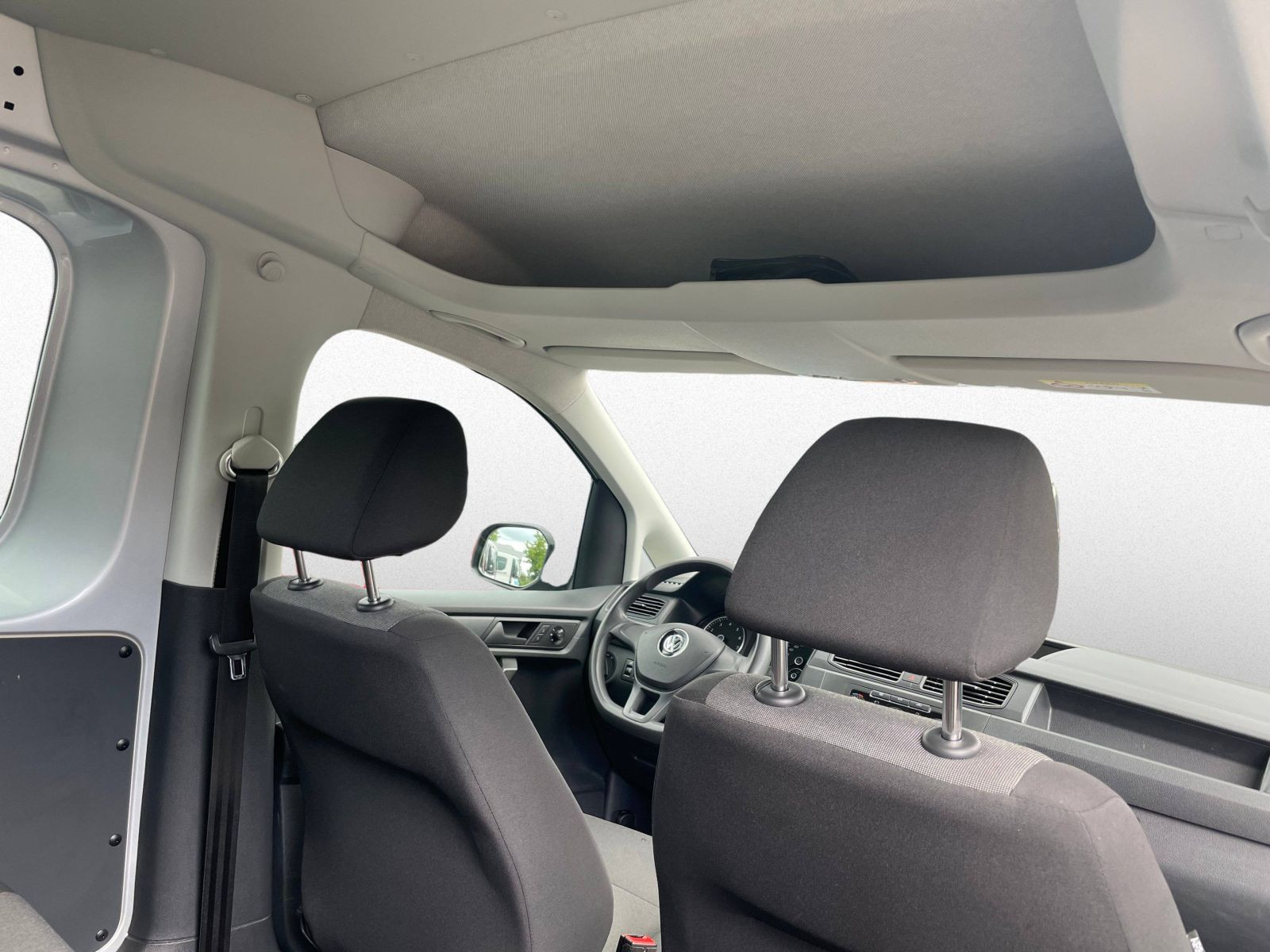 Volkswagen - Caddy Maxi_7