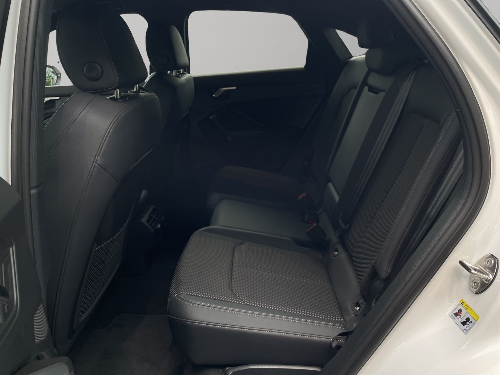 Audi - Q3 Sportback_18