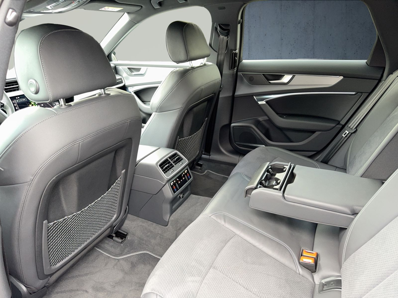 Audi - S6 Avant_12 Audi - S6 Avant_12