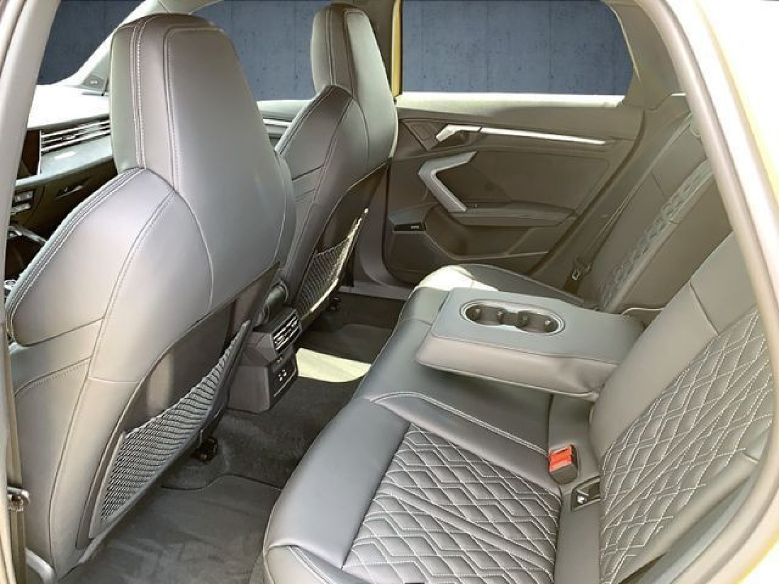 Audi - A3 allstreet_12