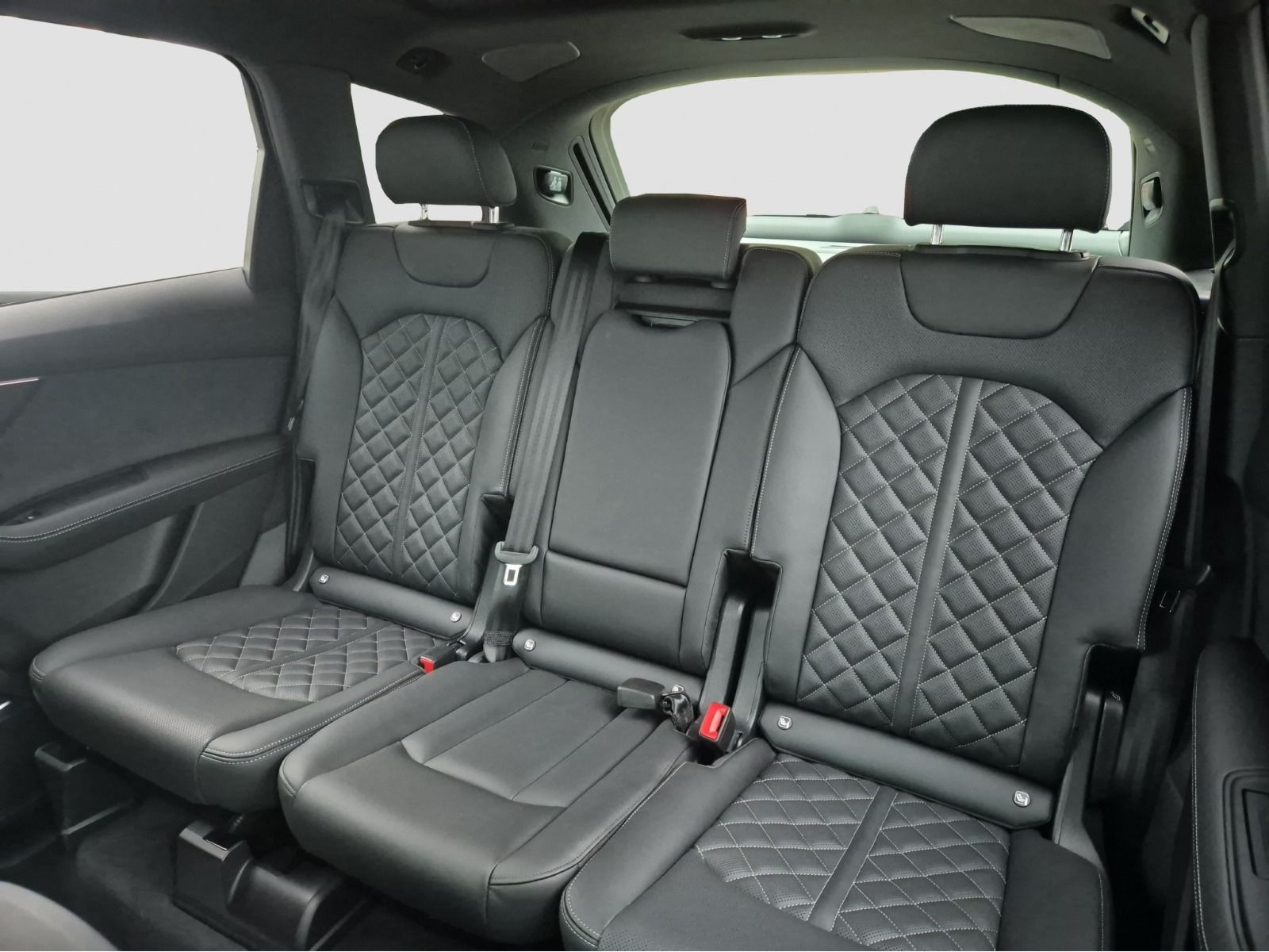 Audi - Q7_15 Audi - Q7_15
