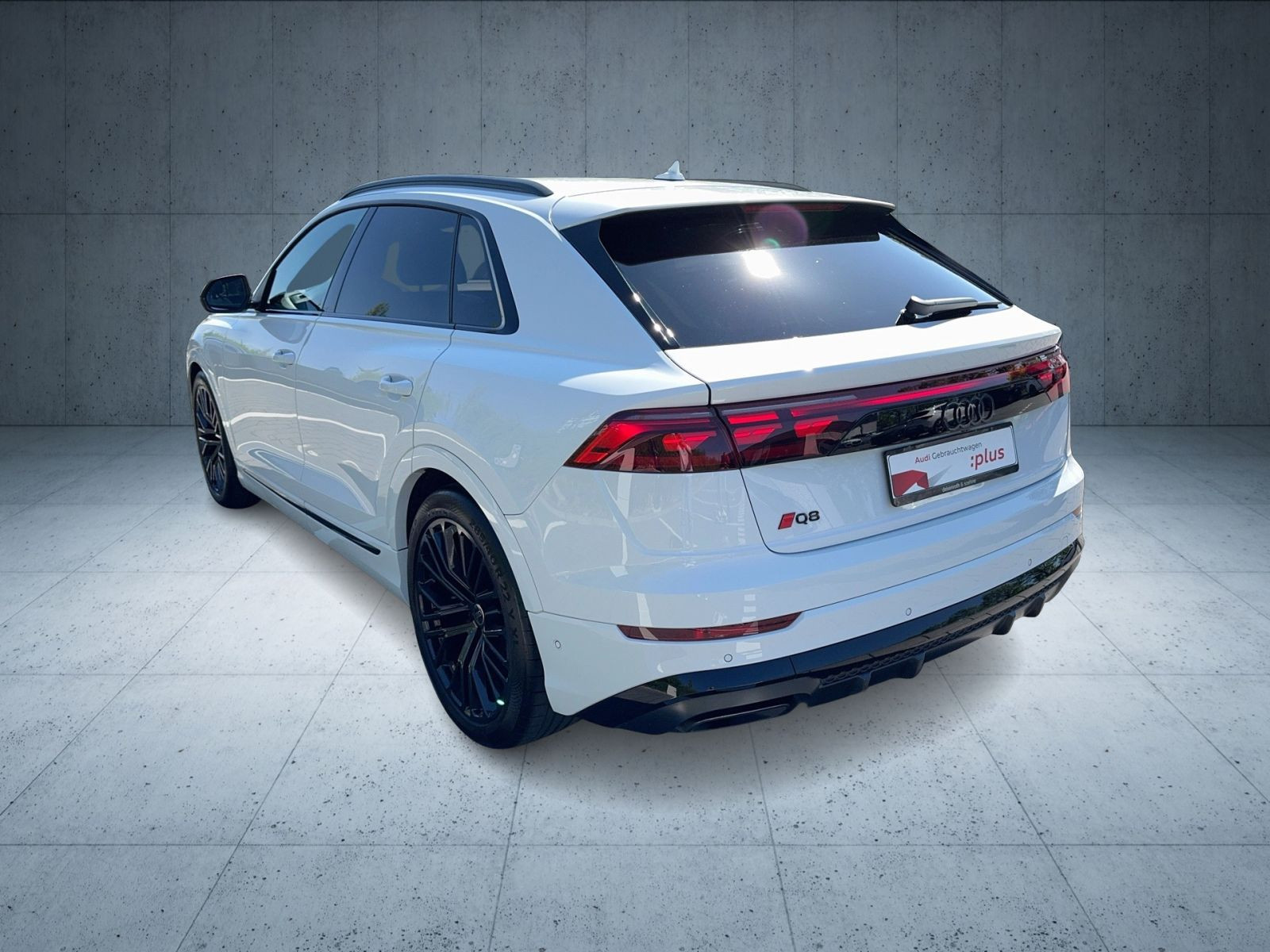 Audi - Q8_3 Audi - Q8_3