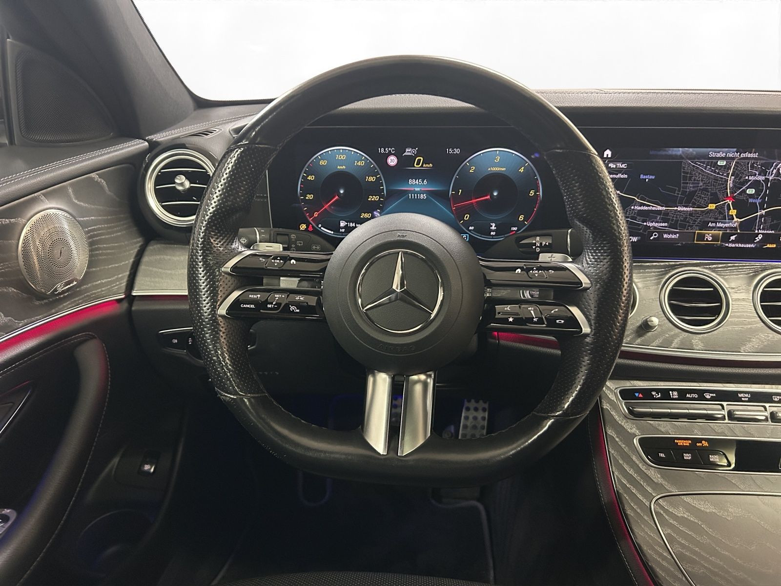 Mercedes-Benz - E 400_19