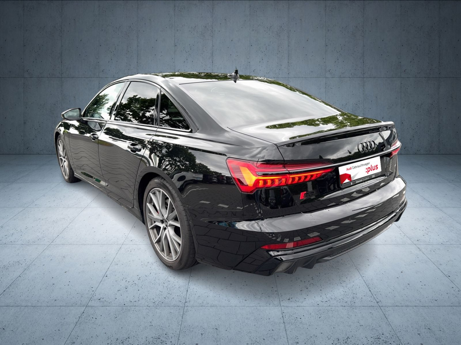 Audi - S6 Limousine_5