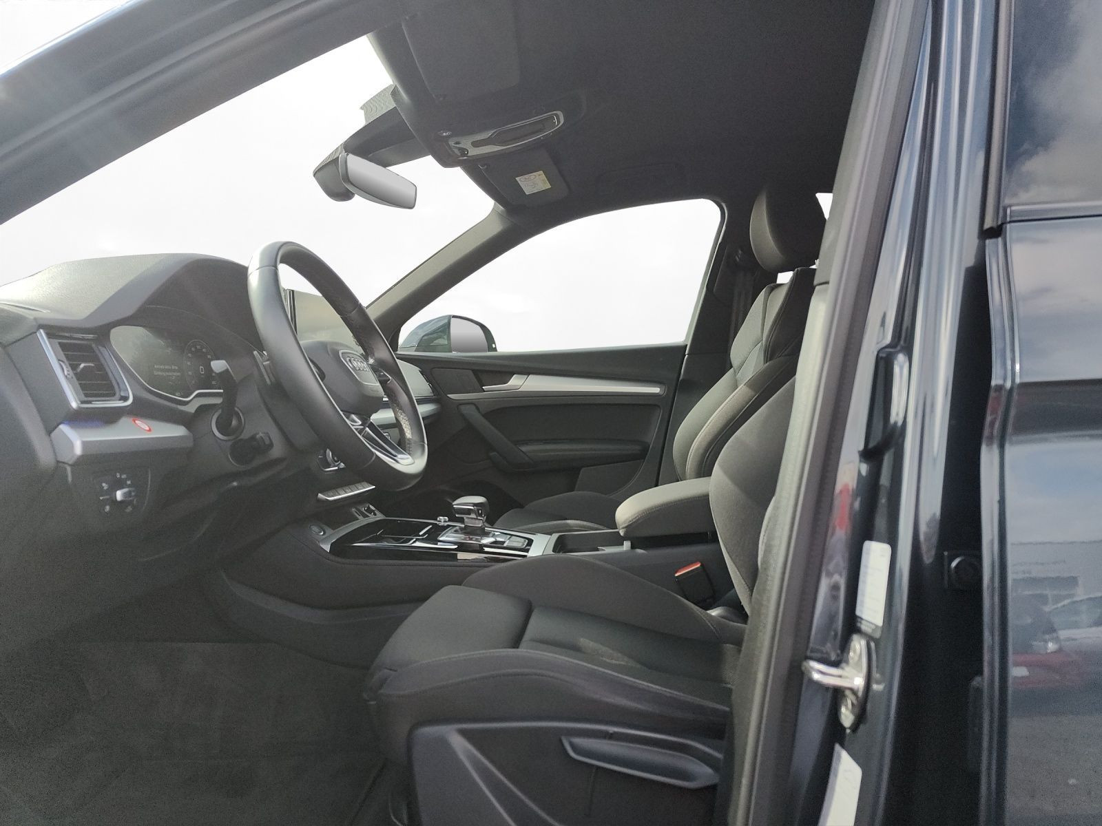 Audi - Q5_4