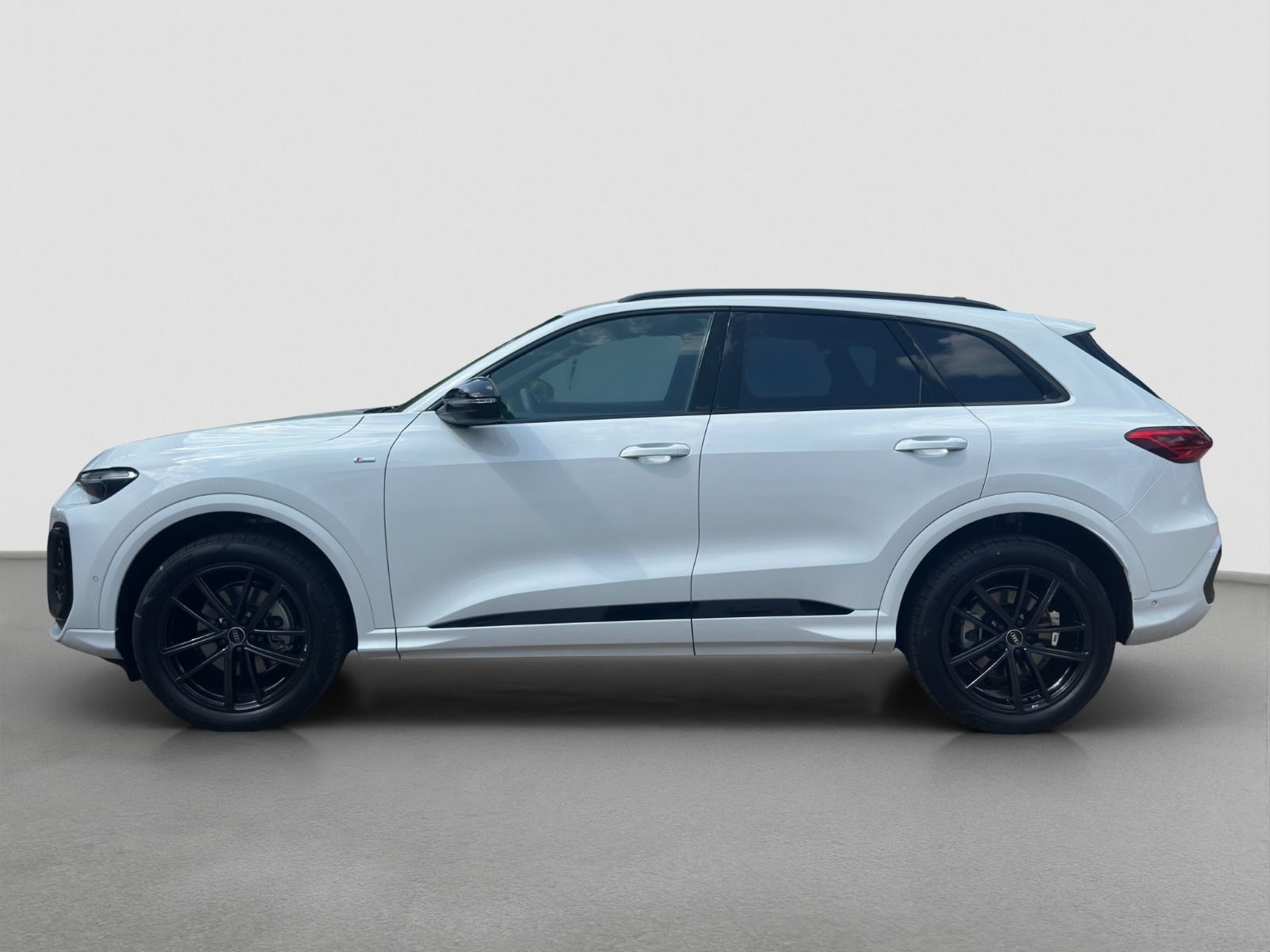 Audi - Q5_5